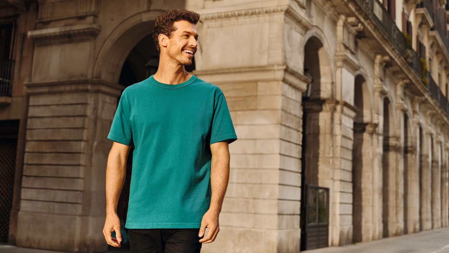 Dylon - Colour Laundry Detergent (30 Wash Loads) Liquid for Coloured Clothes