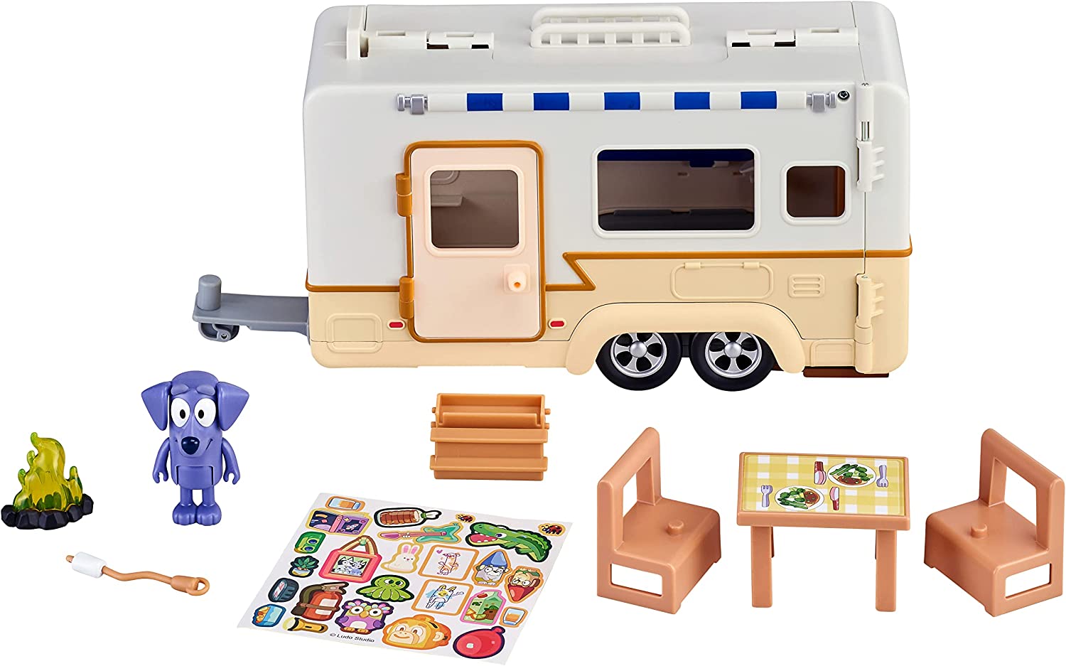 Bluey's Caravan Adventures Playset - Transforming Playset with Figure & Accessories