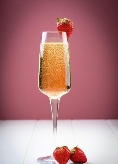 Canti Prosecco DOC Rosé Gift Set with Iridescent Glass (200ml) 10