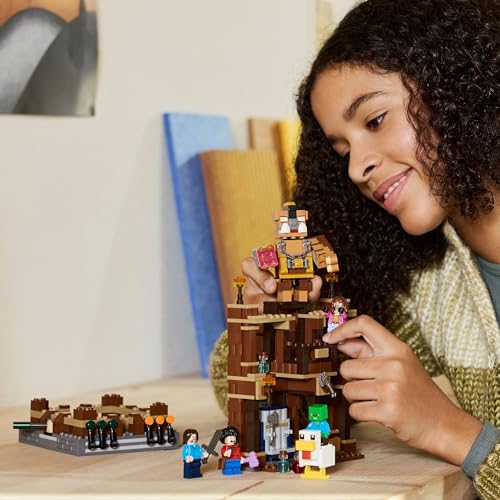 LEGO Minecraft Woodland Mansion Fighting Ring - Building Set with Steve, Garrett, Henry, Baby Zombie, Chicken Jockey, Great Hog - 491 Pieces (21272) 9
