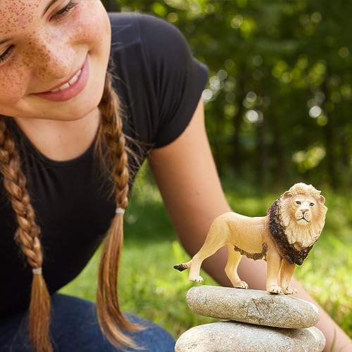 Schleich 14812 Lion, Wild Life Animal Figurine, Realistic Toy for Kids Aged 3+