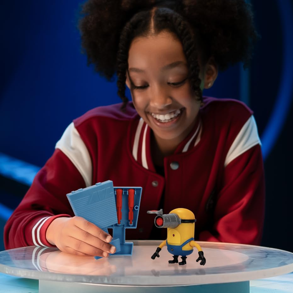 MINIONS Launch & Blast Mega Minion Mel Action Figure - Push-Activated Blaster Play Feature 7