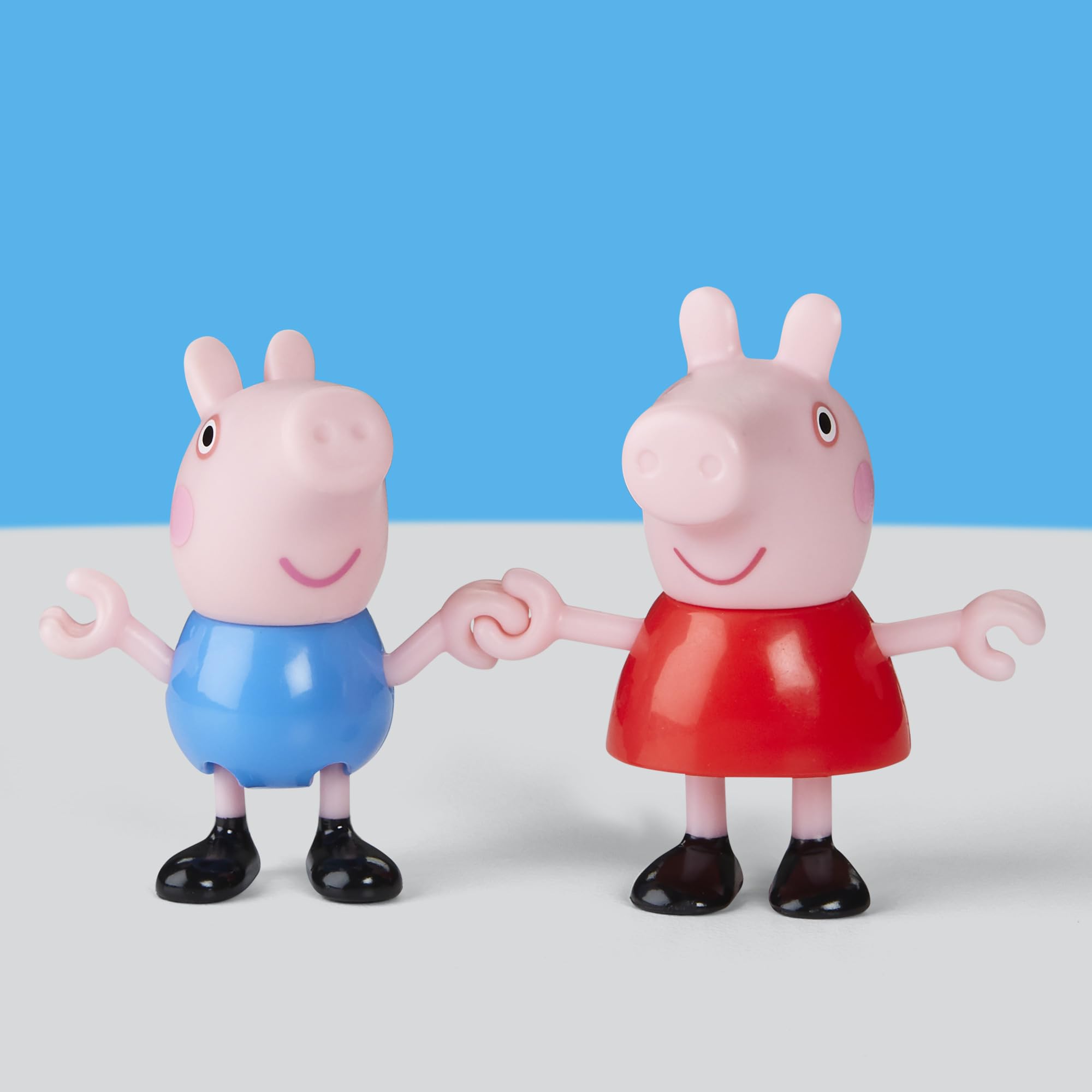 Peppa Pig Peppa's Family of Five Figure Set | 5 Figures | Ages 3+ 7