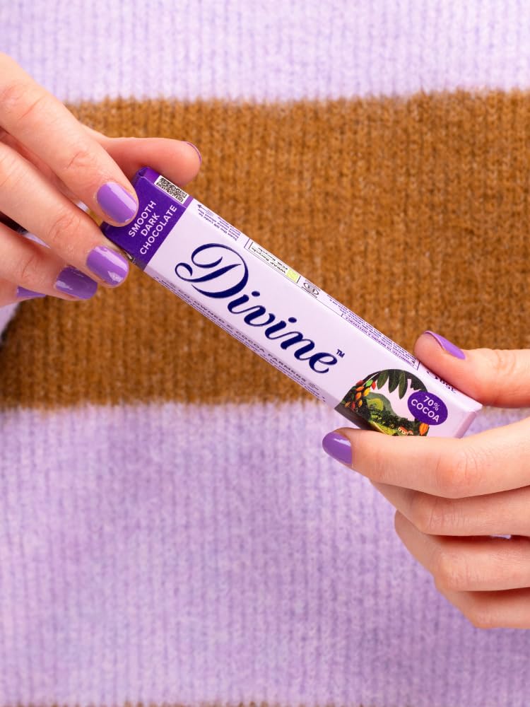 Divine 70% Cocoa Dark Chocolate Bars - 35g Each, Pack of 30 4