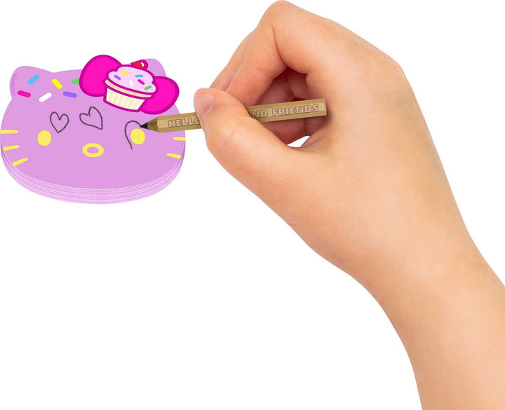 Hello Kitty Sanrio GVB30 Hello Kitty and Friends Minis Cupcake Bakery