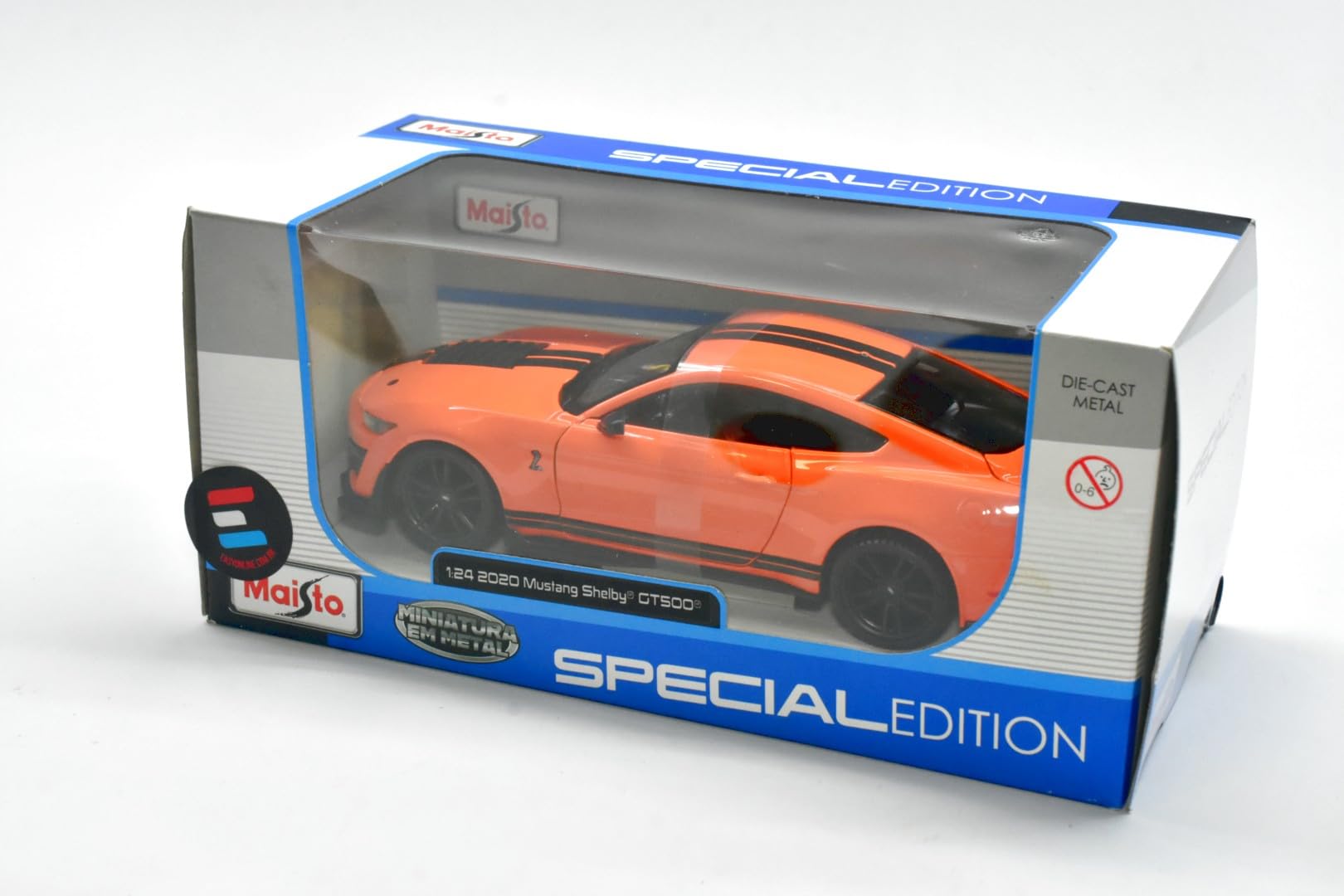 Maisto 1:24 2020 Ford Mustang Shelby GT500 Diecast Model Car | Metal | Orange | Model 31532OR