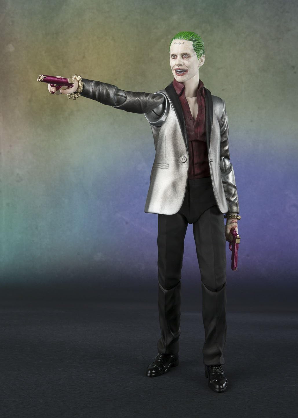 TAMASHII NATIONS S.H. Figuarts The Joker Action Figure - BAN11210 7