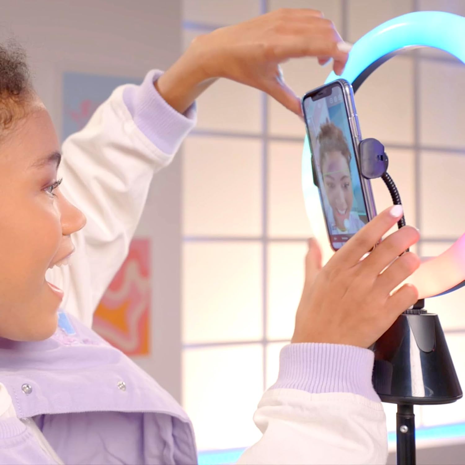 Studio Creator 360 Video Maker Kit - Motion Tracking LED Ring Light with Green Screen 3