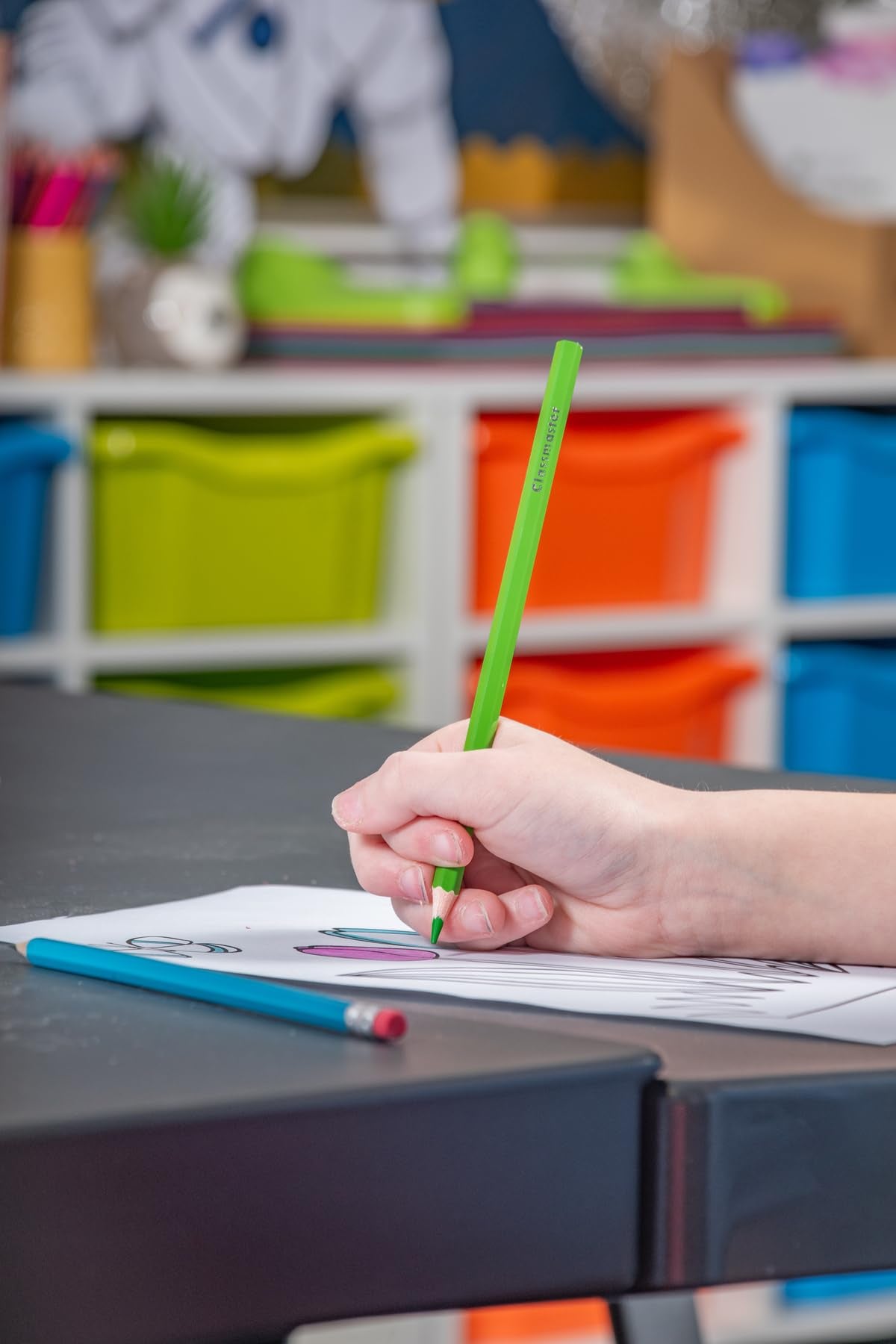 Classmaster CPW12 Coloured Pencils - Pre-Sharpened Wooden Pencils for Kids & Adults 12