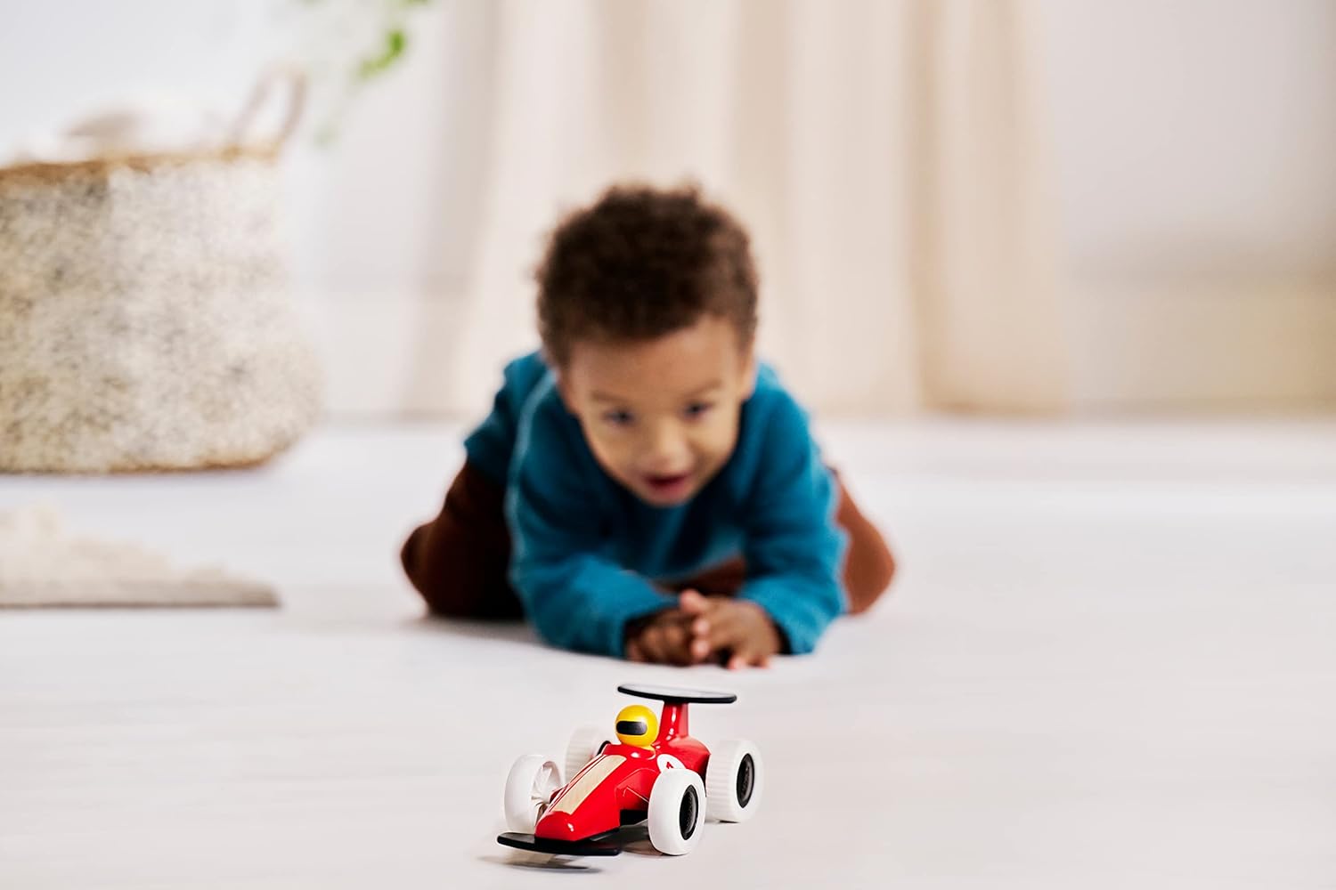 BRIO Large Pull Back F1 Race Car - Educational Toddler Vehicle for Ages 18 Months+ 4