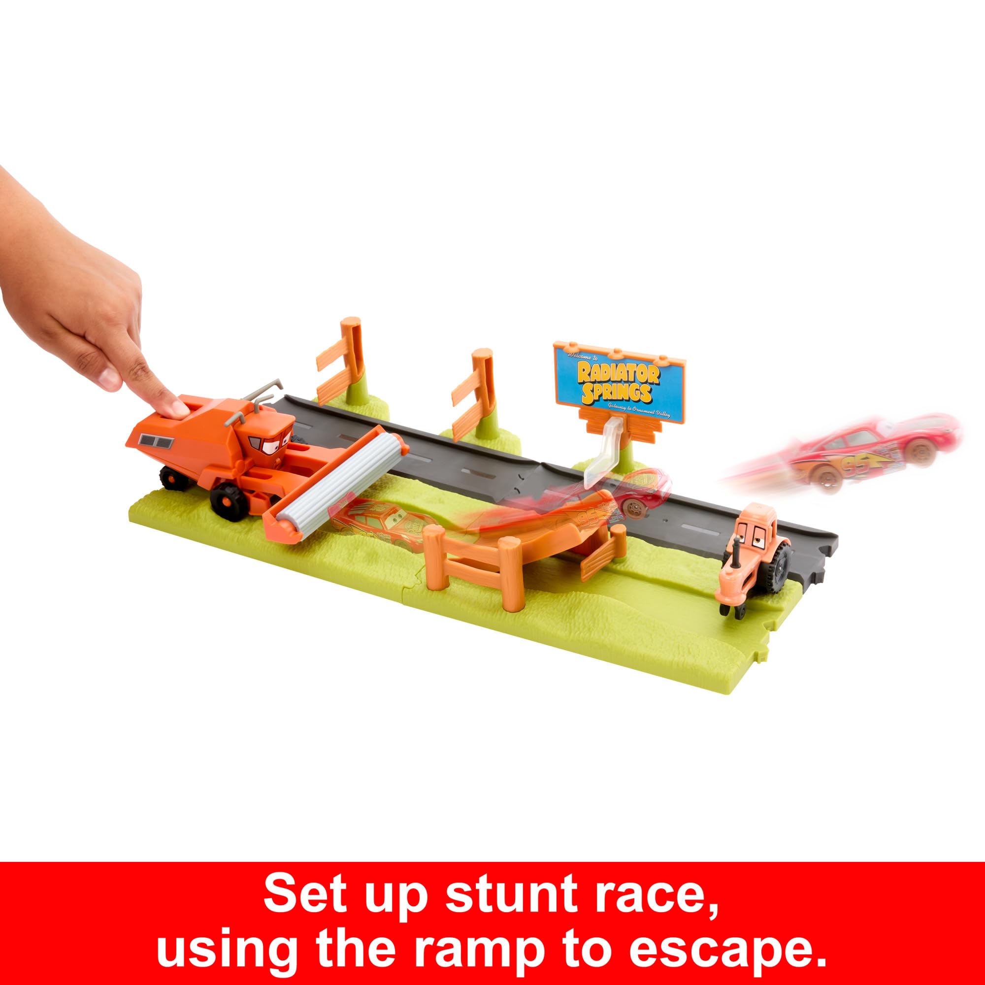 Mattel Disney and Pixar Cars Frank Escape Playset with 3 Vehicles | Ages 4+ 3