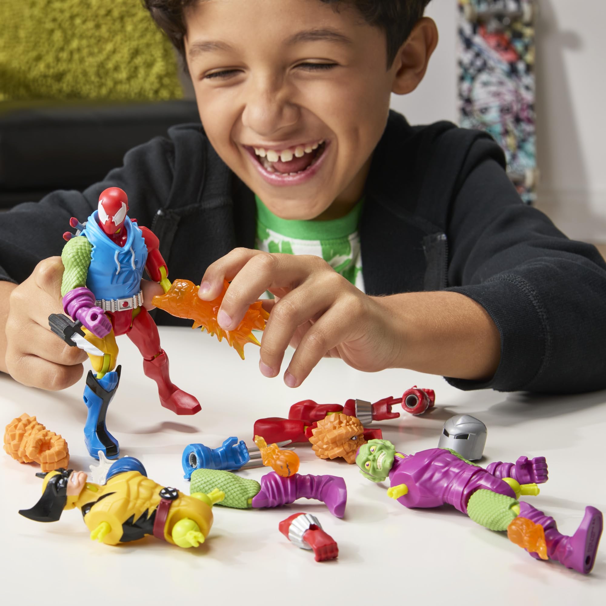 SPIDER-MAN MixMashers Scarlet Spider Custom Action Figure - 5 Inch Scale | Interchangeable Parts 8