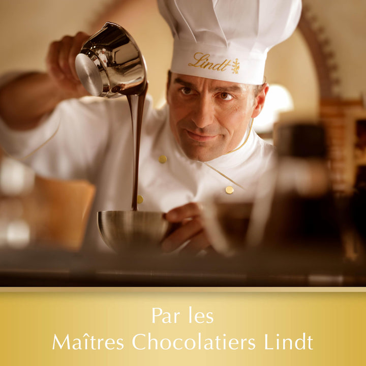 Lindt Swiss Milk Chocolate Hazelnut and Raisin Gold Bar 300g
