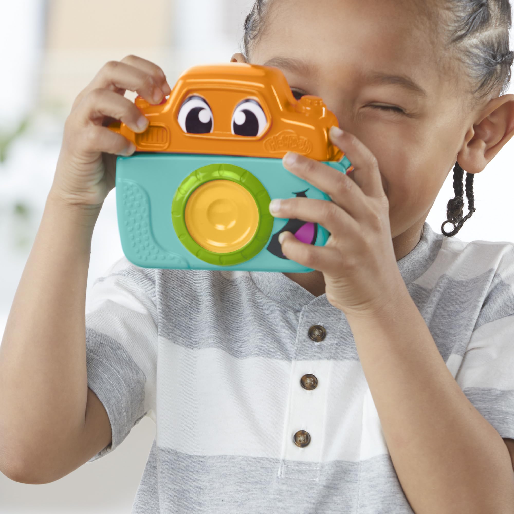 Play-Doh Photo Fun Toy Camera Starter Set - Squeeze & Stamp Animal Faces for Ages 2+