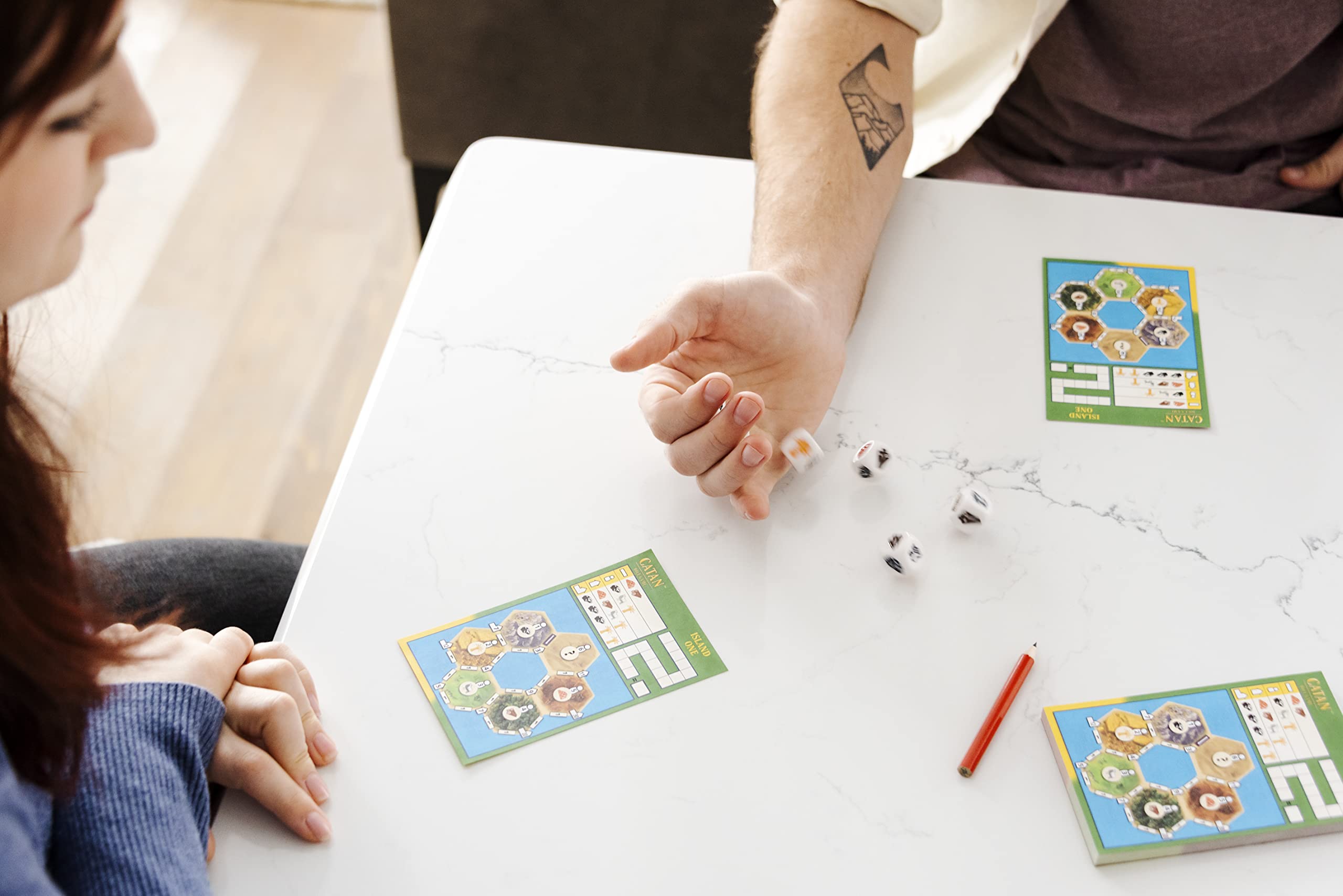 Catan Studio Catan: Dice Game Clamshell Edition 10