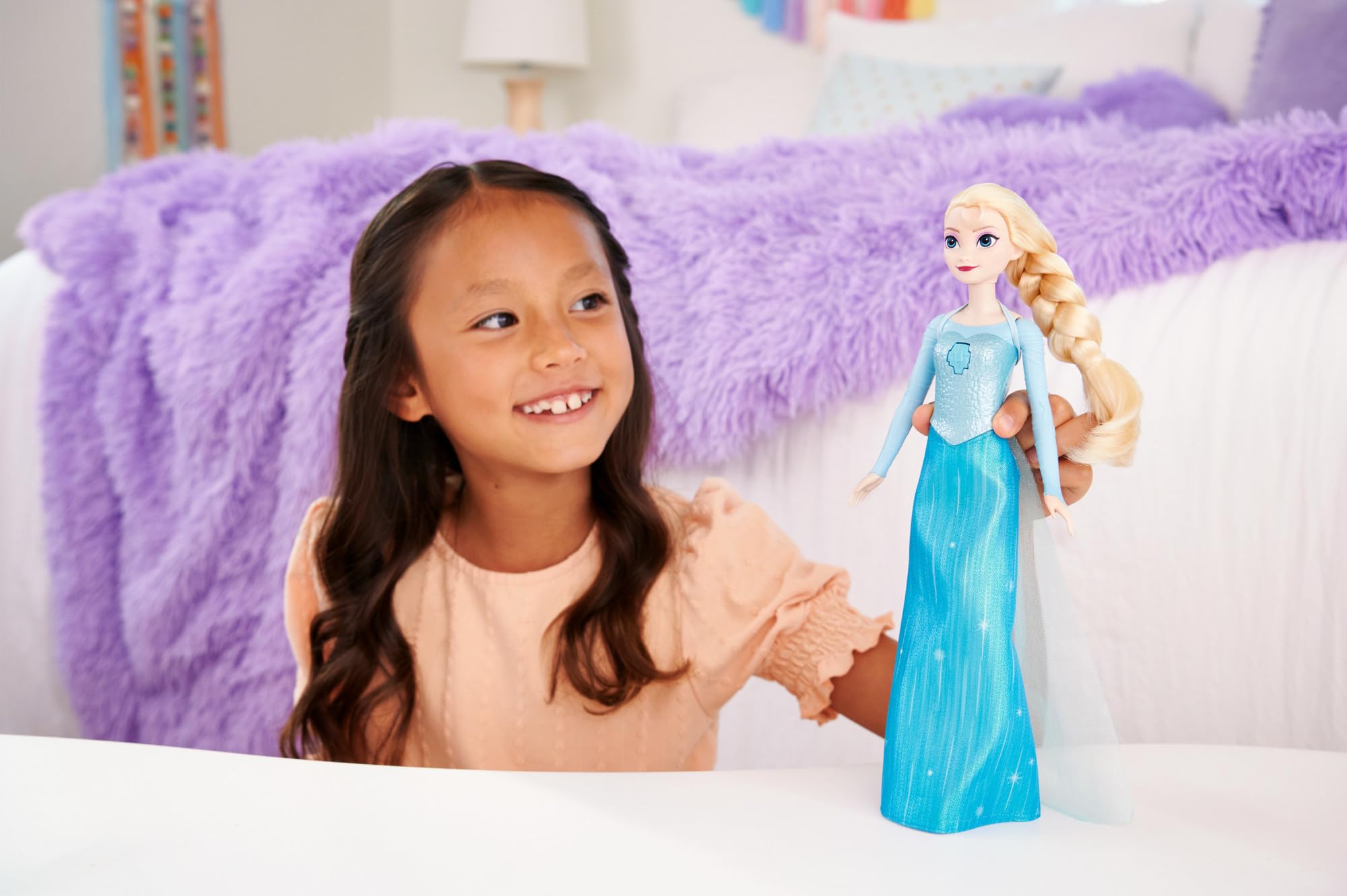 Mattel Disney Frozen Singing Elsa Fashion Doll - Musical Interactive Doll with Signature Outfit 2