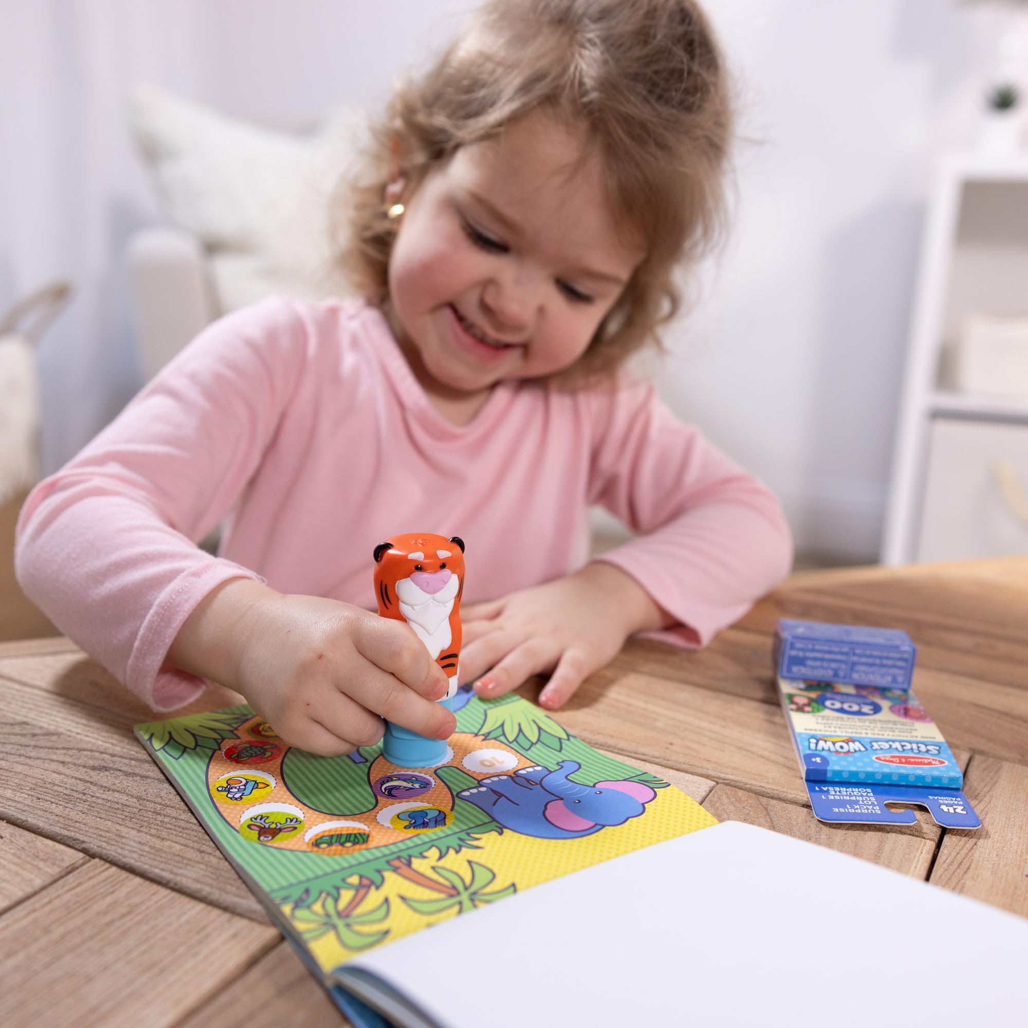 Melissa & Doug Sticker WOW! Tiger Bundle - 500 Safari Stickers, 2 Activity Pads | Multi-color 2