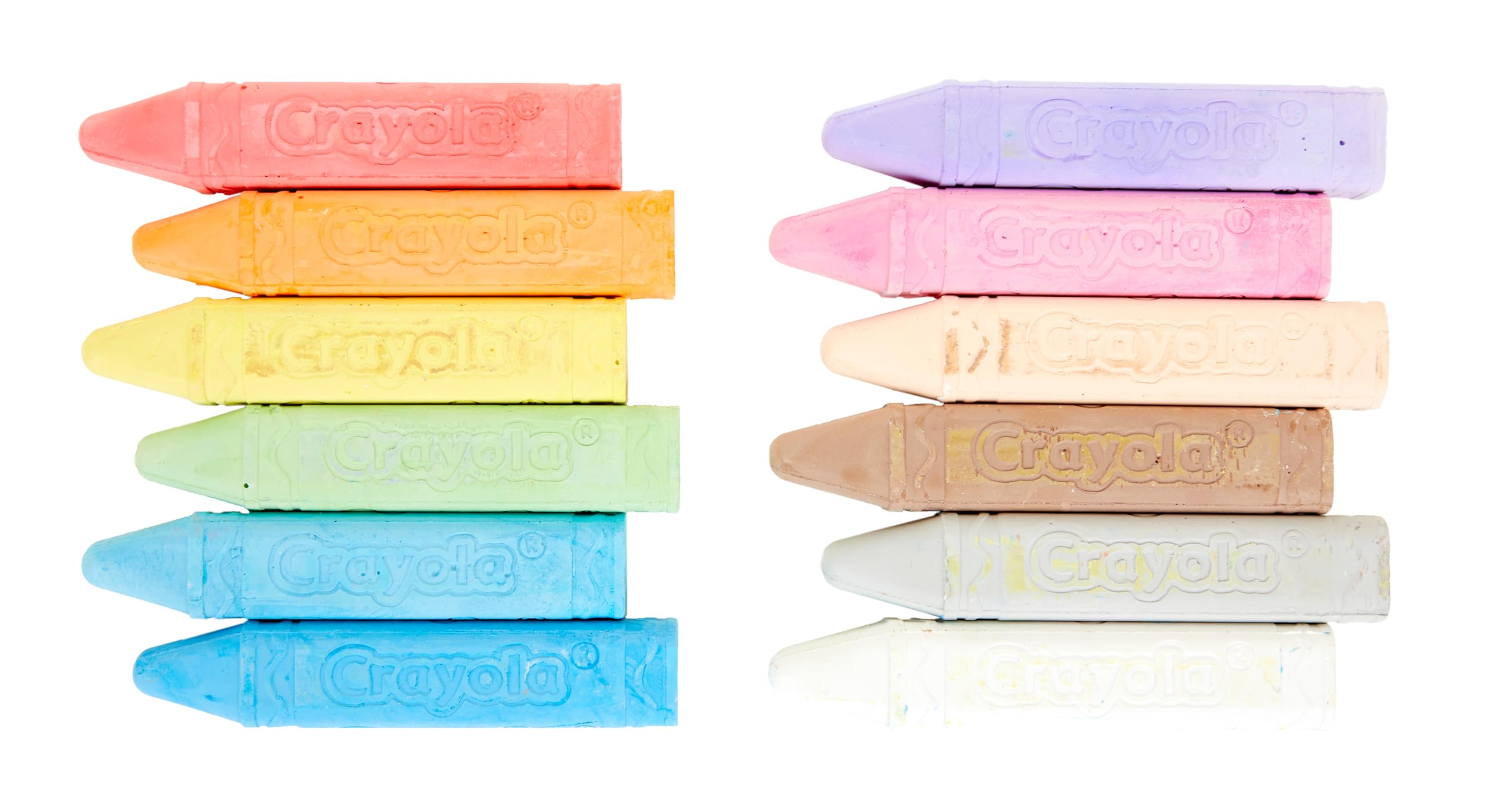 CRAYOLA Outdoor Chalk - Assorted Colours - 12 Count | Anti-Roll Sticks | Washable for Pavement & Patio | Ages 4+ 2