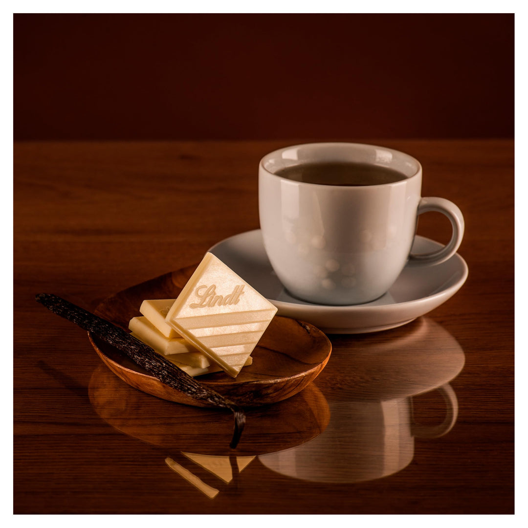 Lindt EXCELLENCE White Chocolate Bar with Madagascan Vanilla - 100g