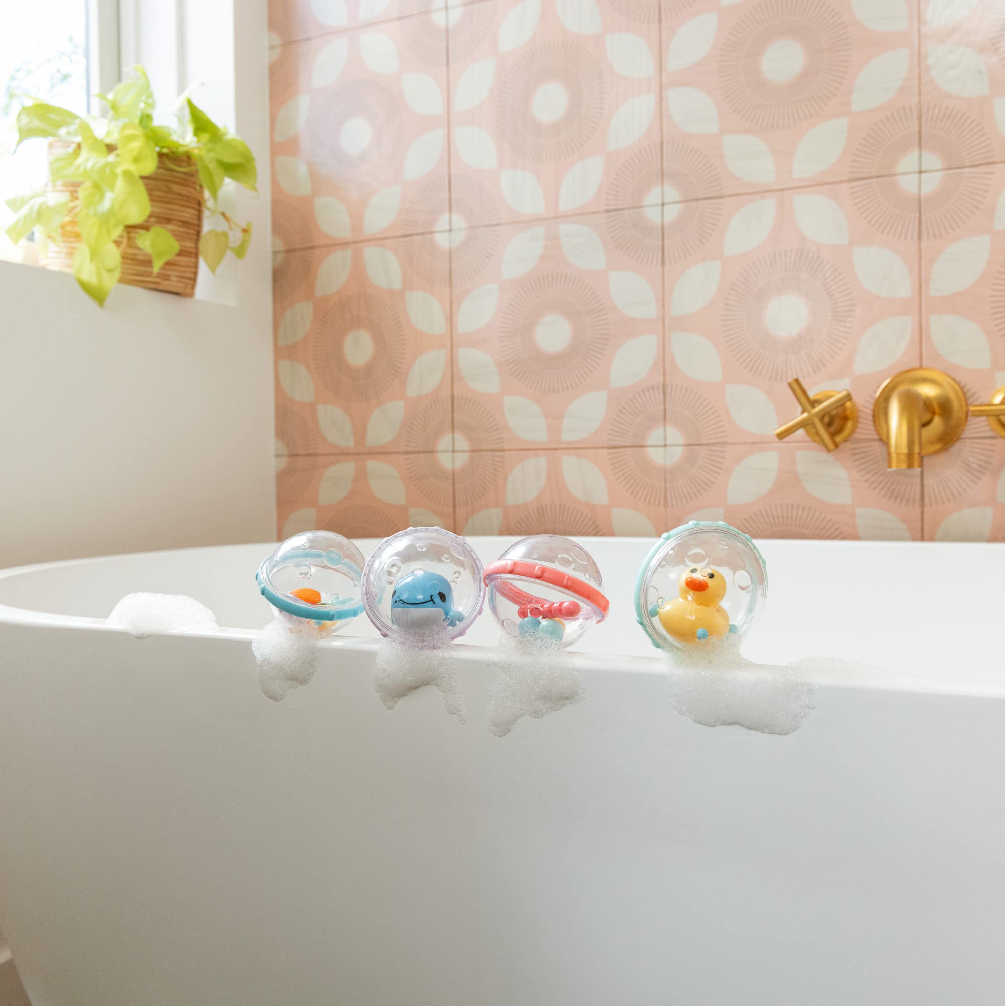 Munchkin Float and Play Bubbles Bath Toy - Sensory Stimulation, Easy Grasp | 2 Count Pack 8
