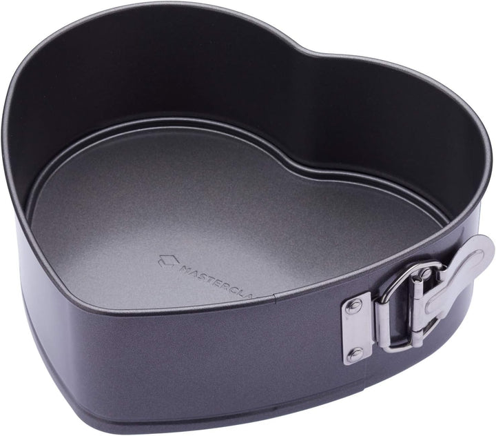 MasterClass 22.5 cm Heart Shaped Cake Tin with Loose Base, Springform Clasp & Quantum II Non-Stick Coating