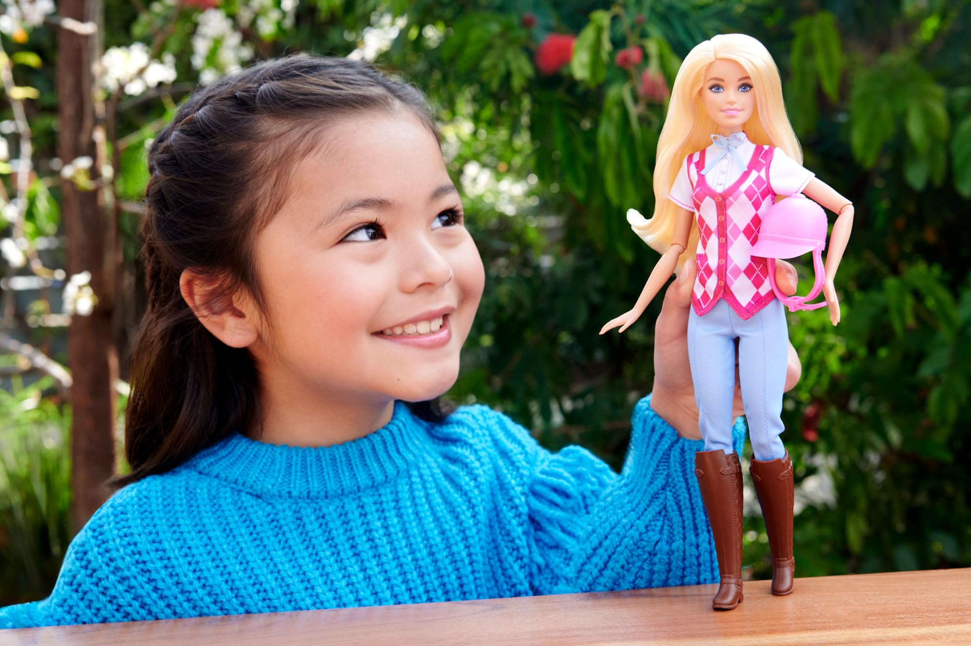 Barbie 'Malibu' Doll & Accessories [30.5 cm]