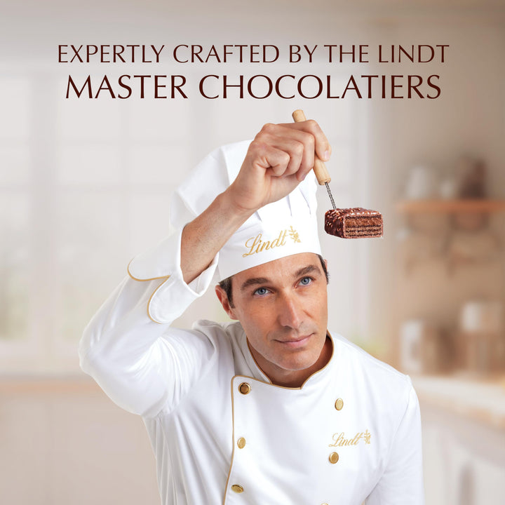 Lindt Choco Wafers Assorted Flavours - Milk, Dark & Hazelnut Chocolate Covered Wafers 135g