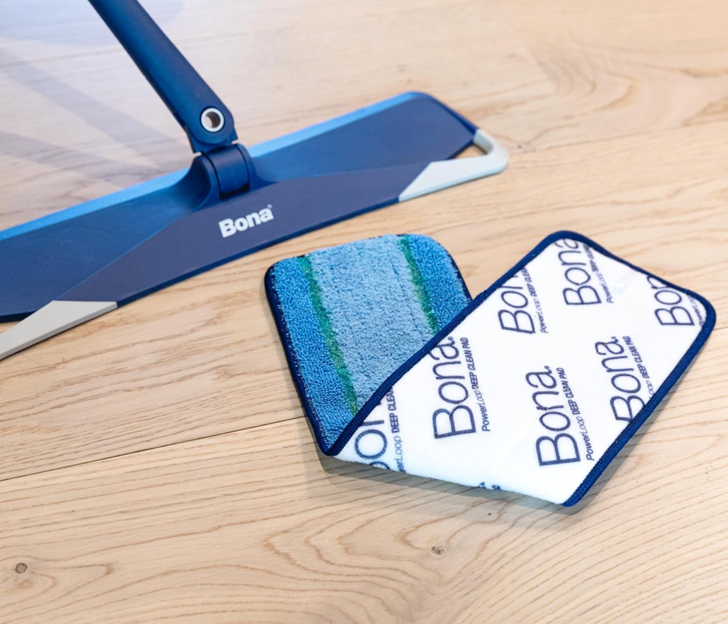 Bona OxyPower Microfibre Deep Cleaning Pad - Removes 99% Bacteria | Fits All Bona Mops | Blue/Green
