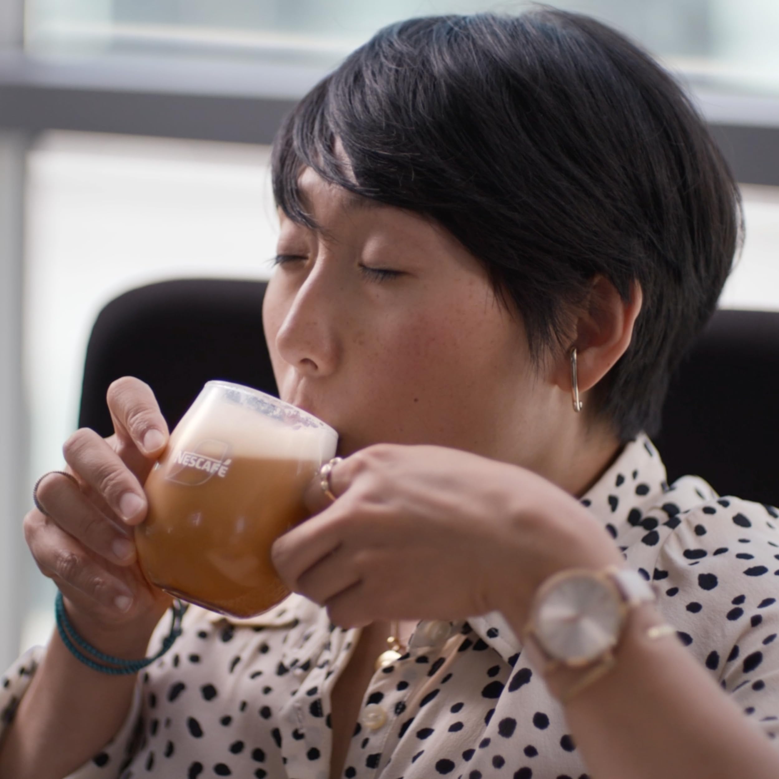 NESCAFÉ Cappuccino Instant Coffee Sachets - 72 x 15.5g 4