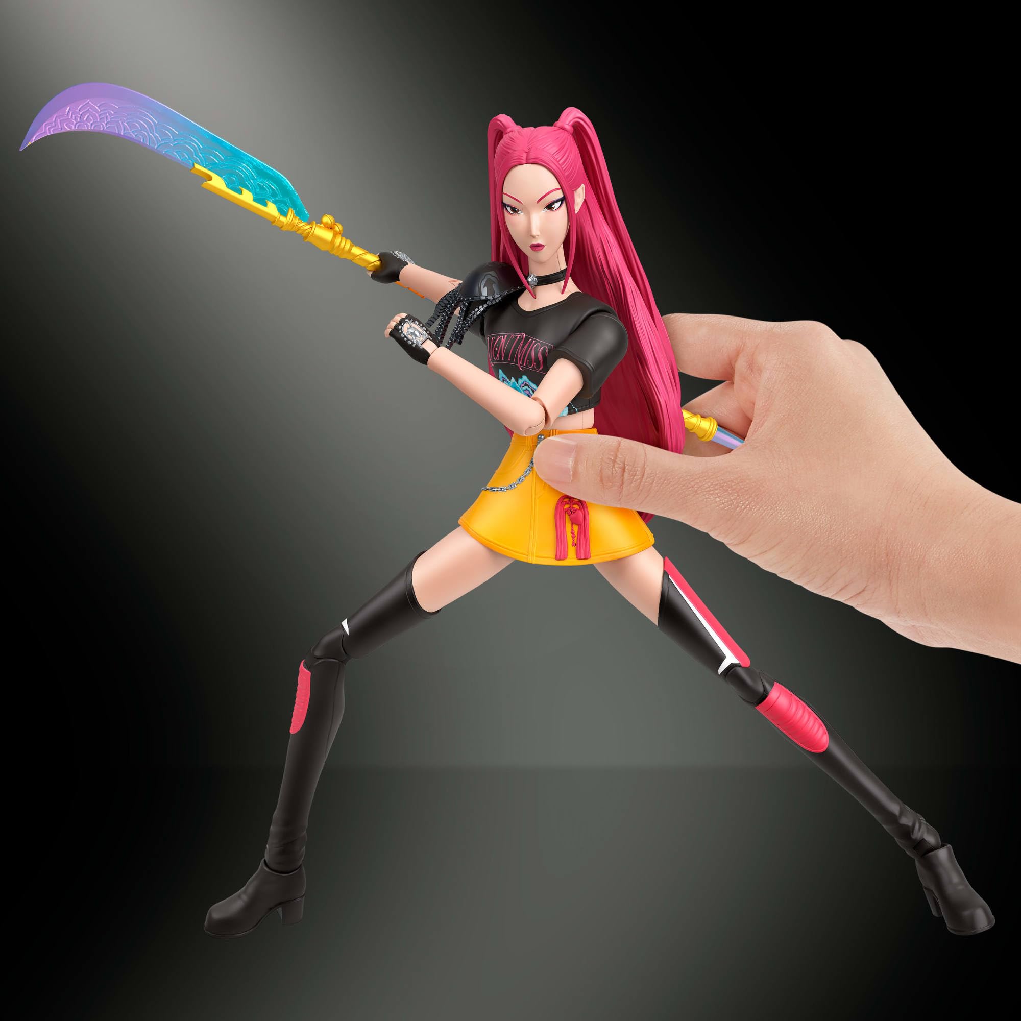Mattel KPop Demon Hunters Mira Action Figure - 6-Inch Scale, 18 Points of Articulation, Ages 4+ 2