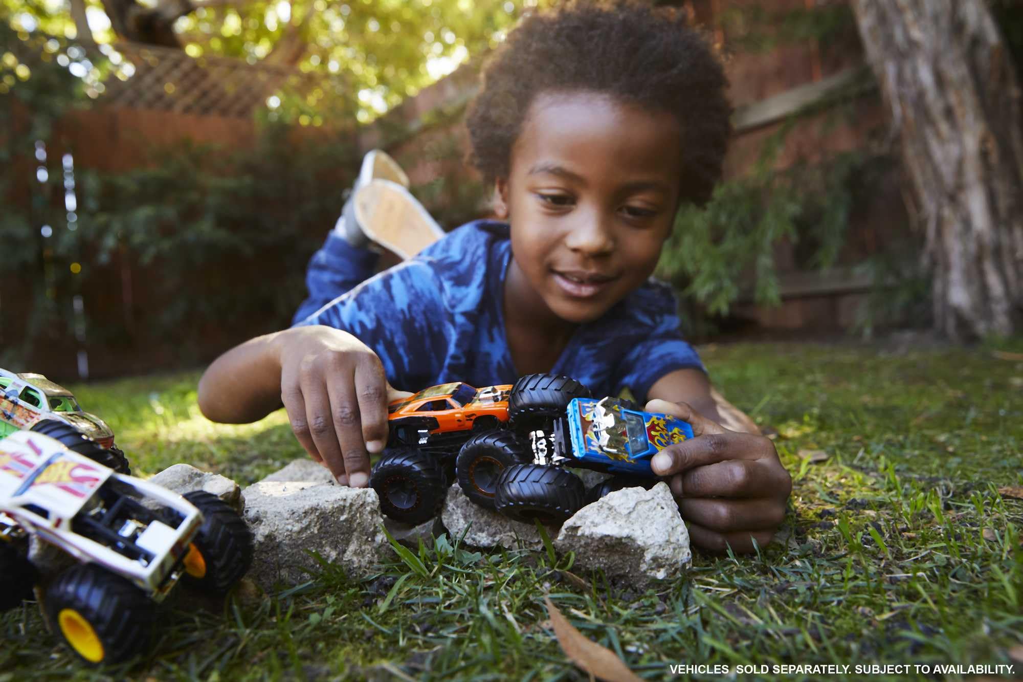 Hot Wheels Monster Trucks 1:64 Demo Doubles 2-Pack - Head-to-Head Battle Vehicles for Kids 2