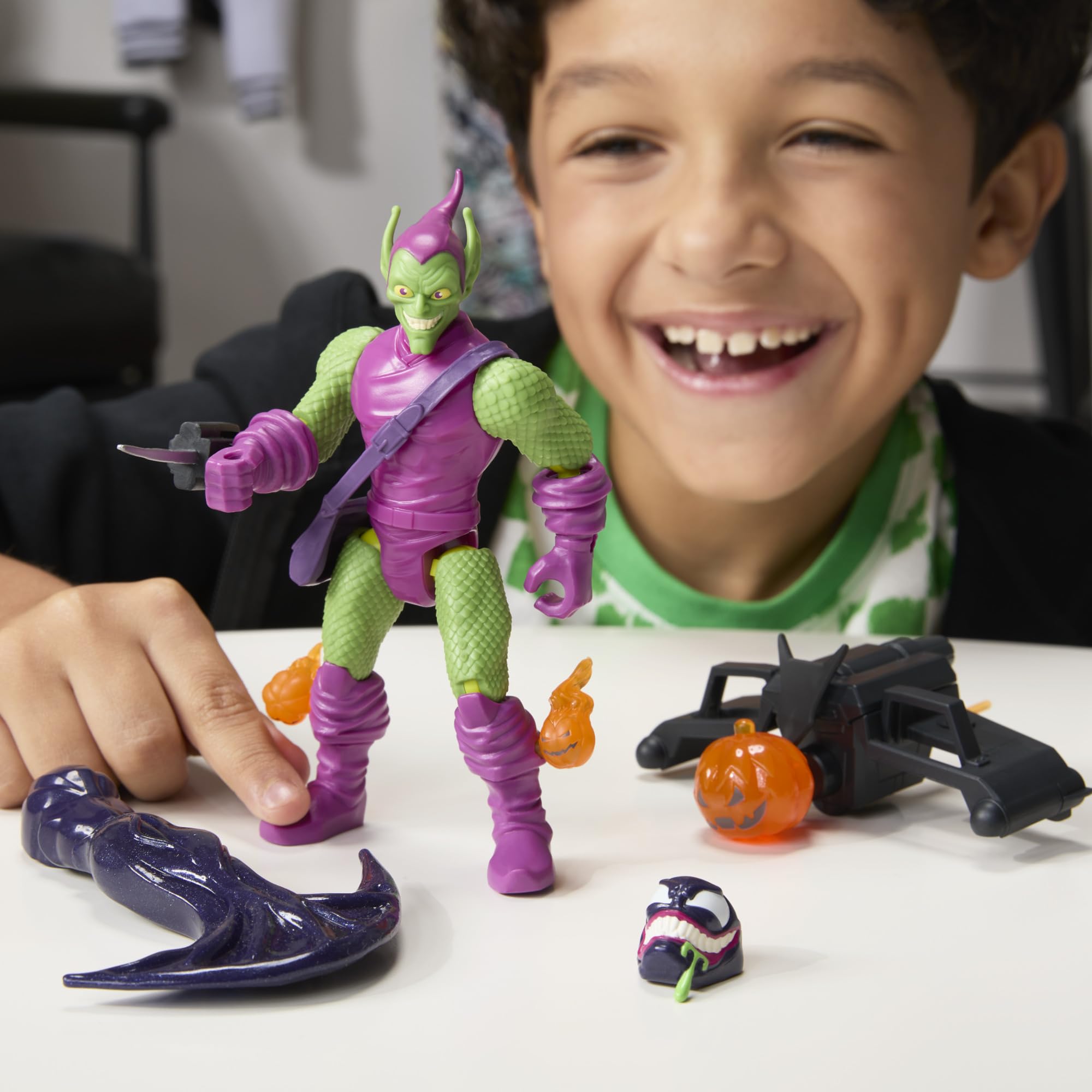 SPIDER-MAN MixMashers Green Goblin Action Figure - 5 Inch | Interchangeable Parts | Ages 4+ 8