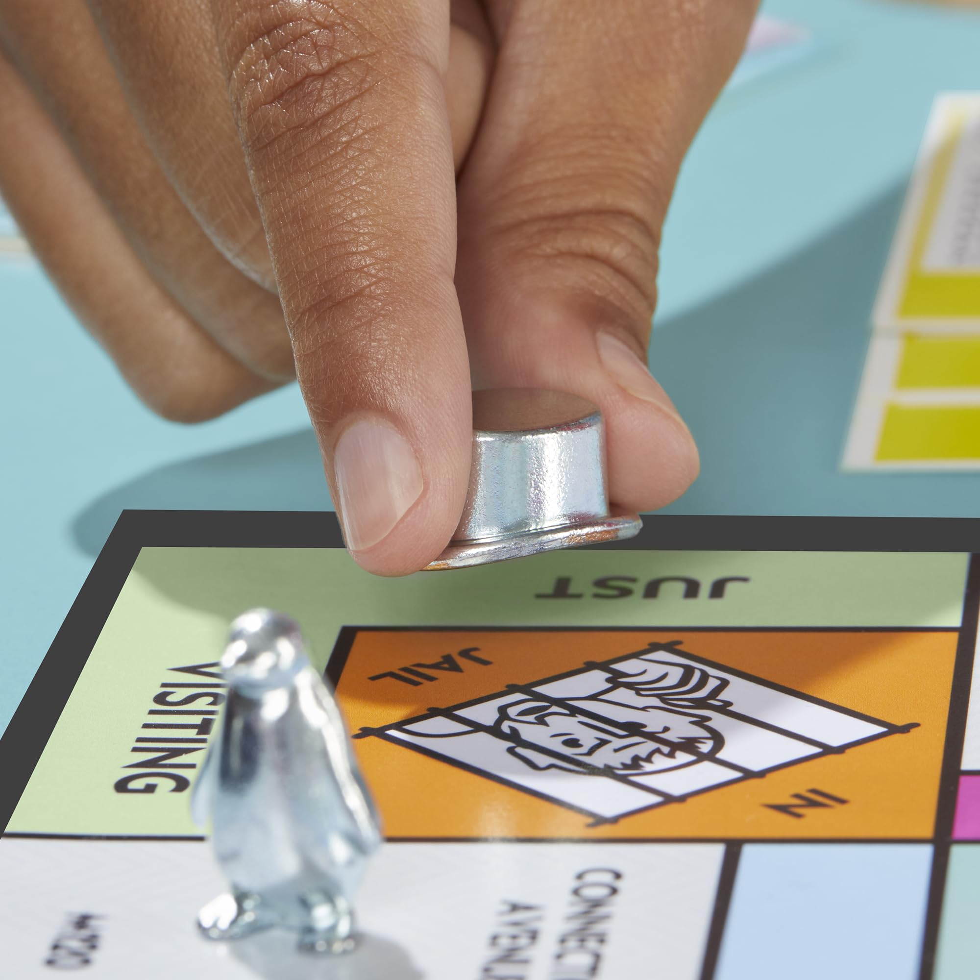 Monopoly Board Game with Storage Tray and Larger Metal Tokens - English Version 3