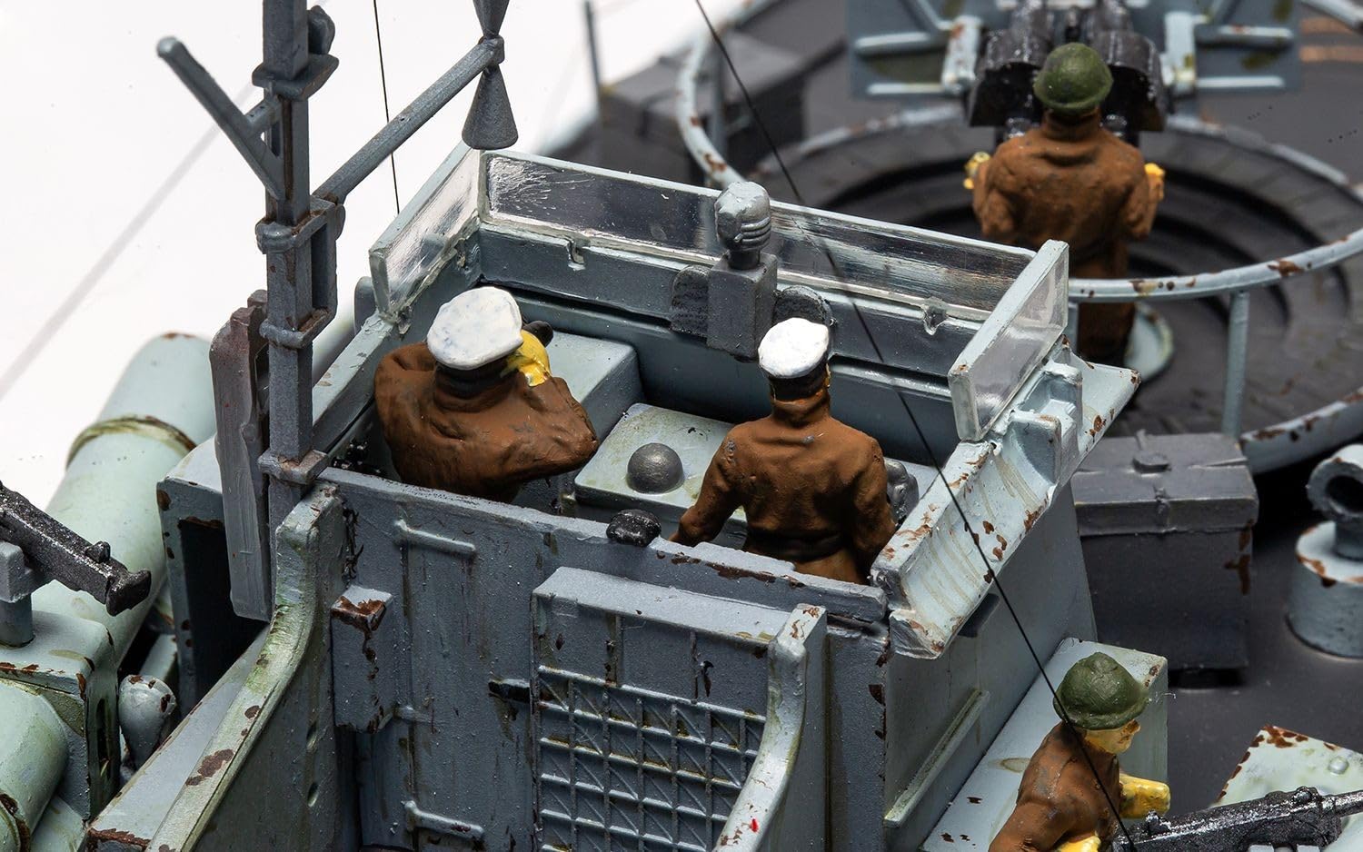 Airfix Vintage Classics A05280V Vosper M.T.B Plastic Model Watercraft Kit | 1:72 Scale | 189 Parts 10