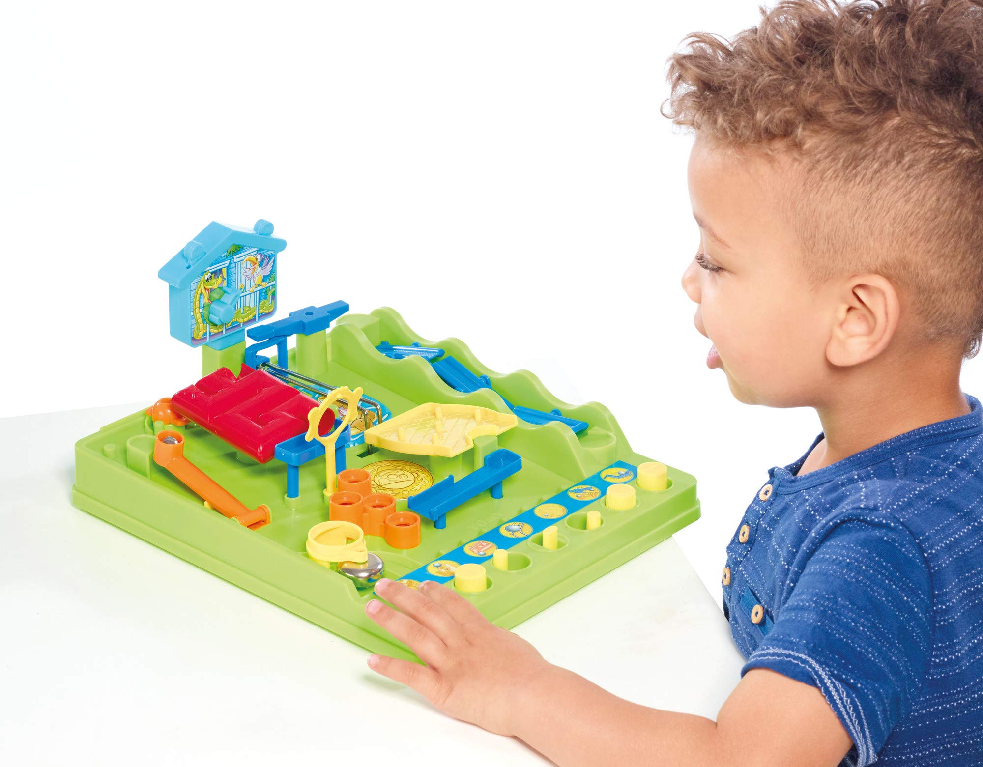 TOMY Screwball Scramble Classic Action Board Game 19
