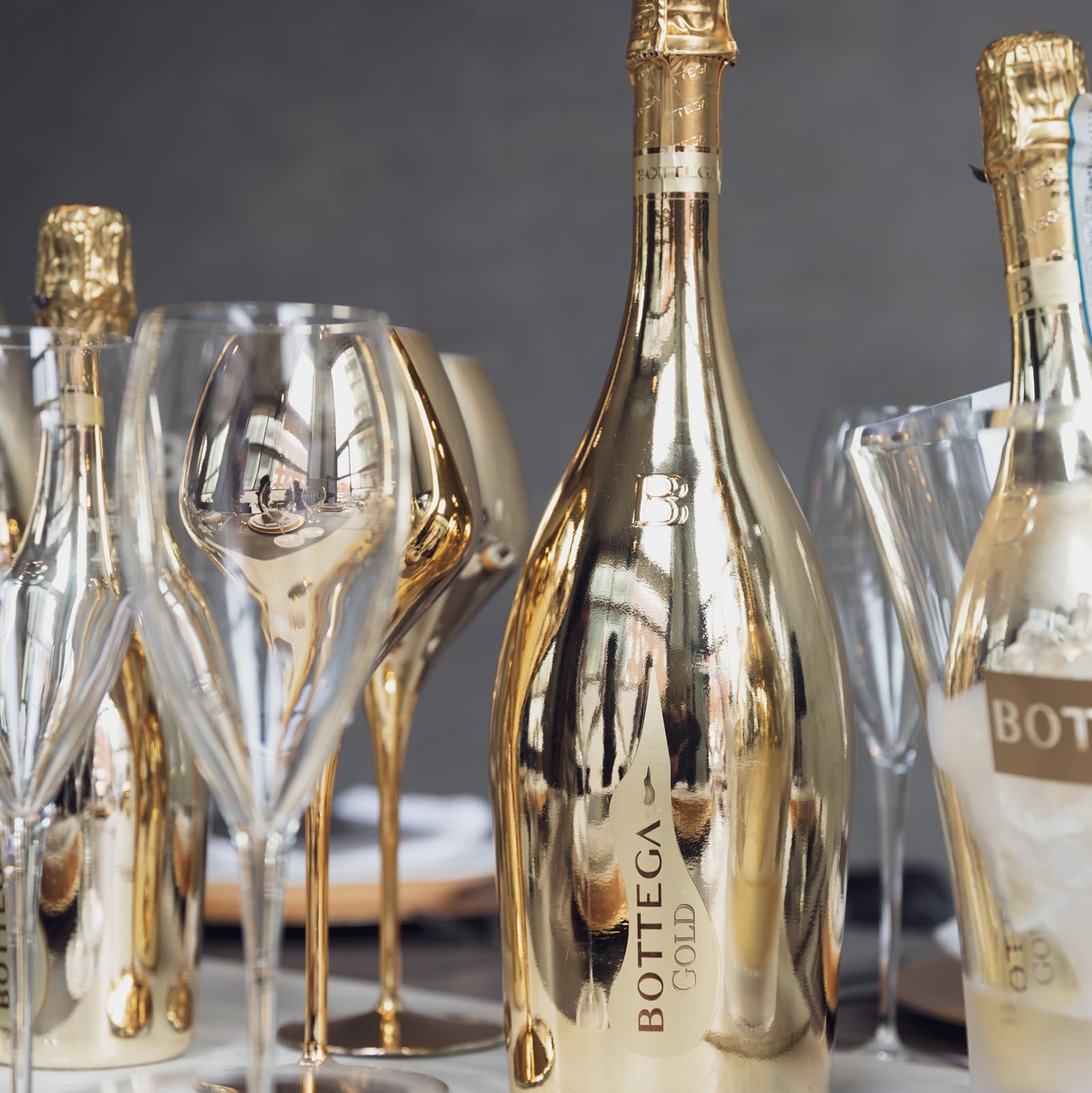 Bottega Gold Prosecco DOC Sparkling Wine | 75cl Bottle | Elegant & Fruity 5