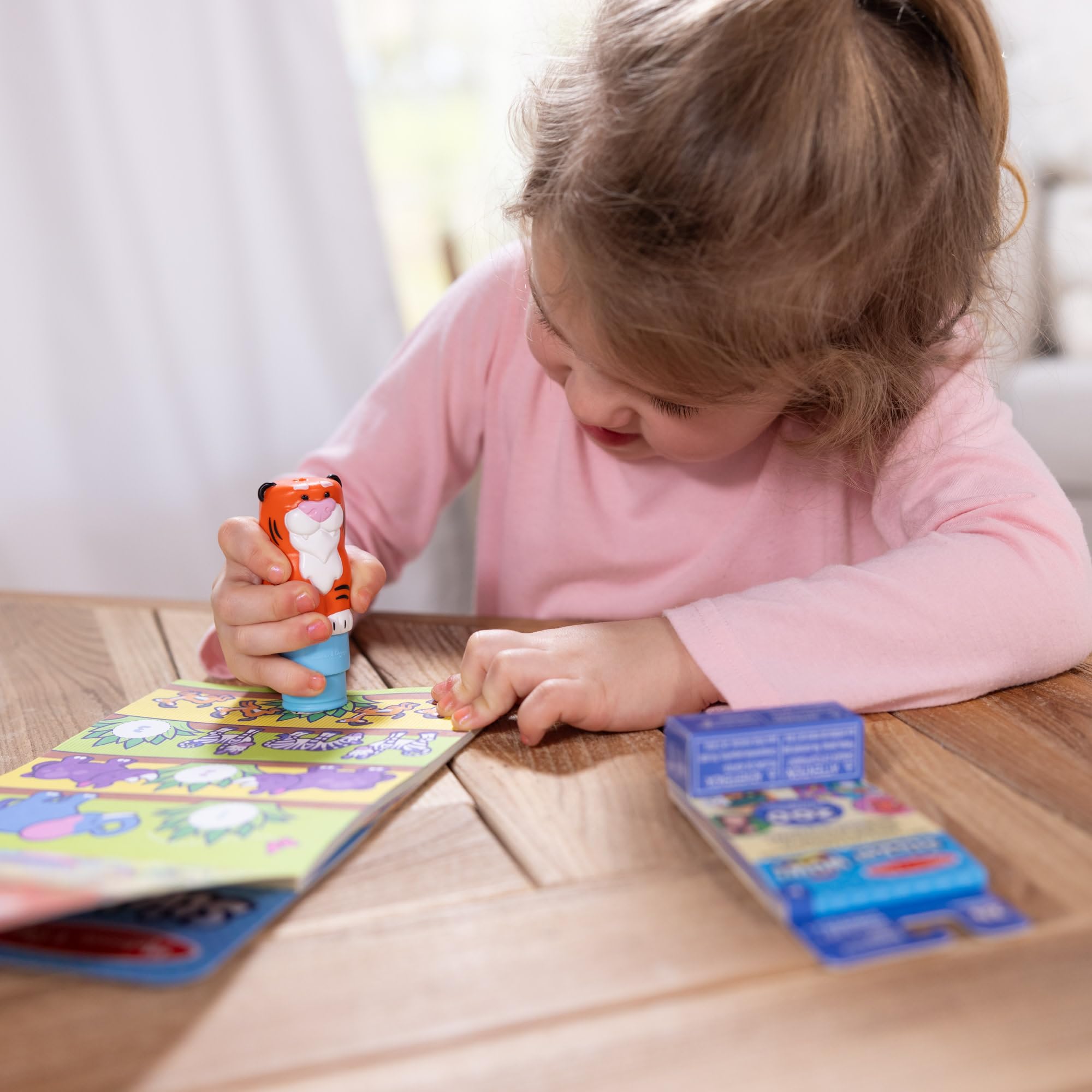 Melissa & Doug Sticker WOW! Tiger Bundle - 500 Safari Stickers, 2 Activity Pads | Multi-color 6