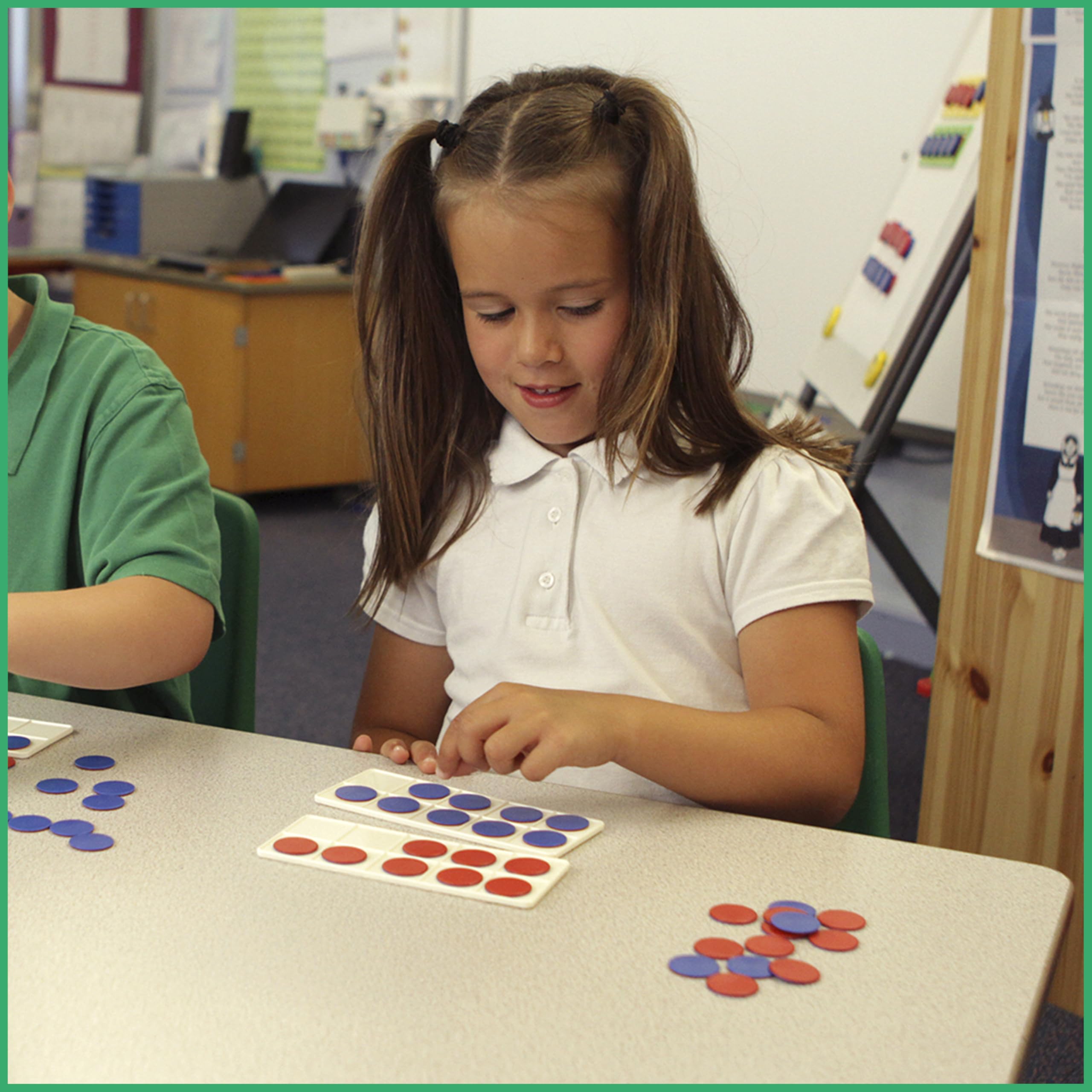 edxeducation Ten Frame Classroom Set - 16 Frames & 160 Two-Color Counters | Plastic 2