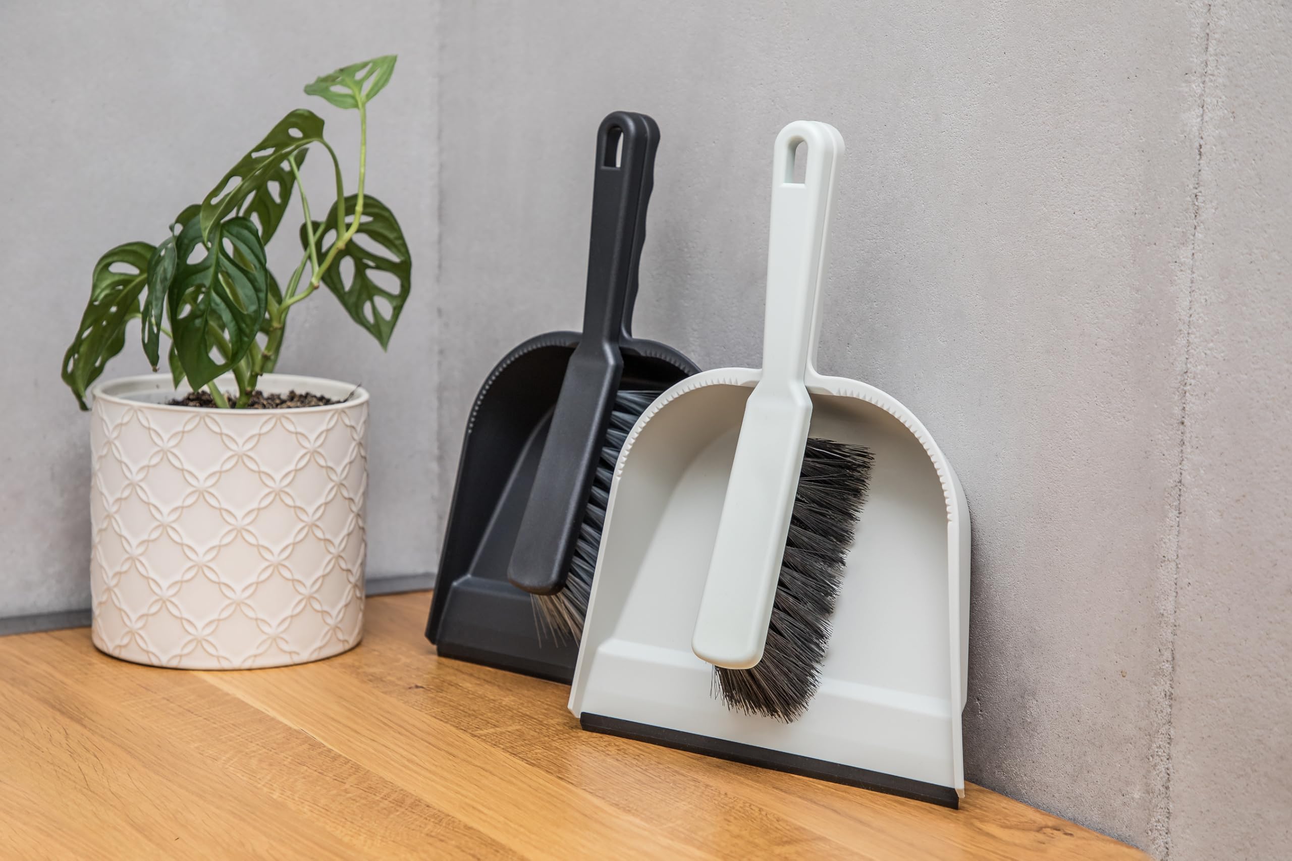 YORK Hand Brush and Shovel with Rubber - Dustpan and Broom Set with Click System