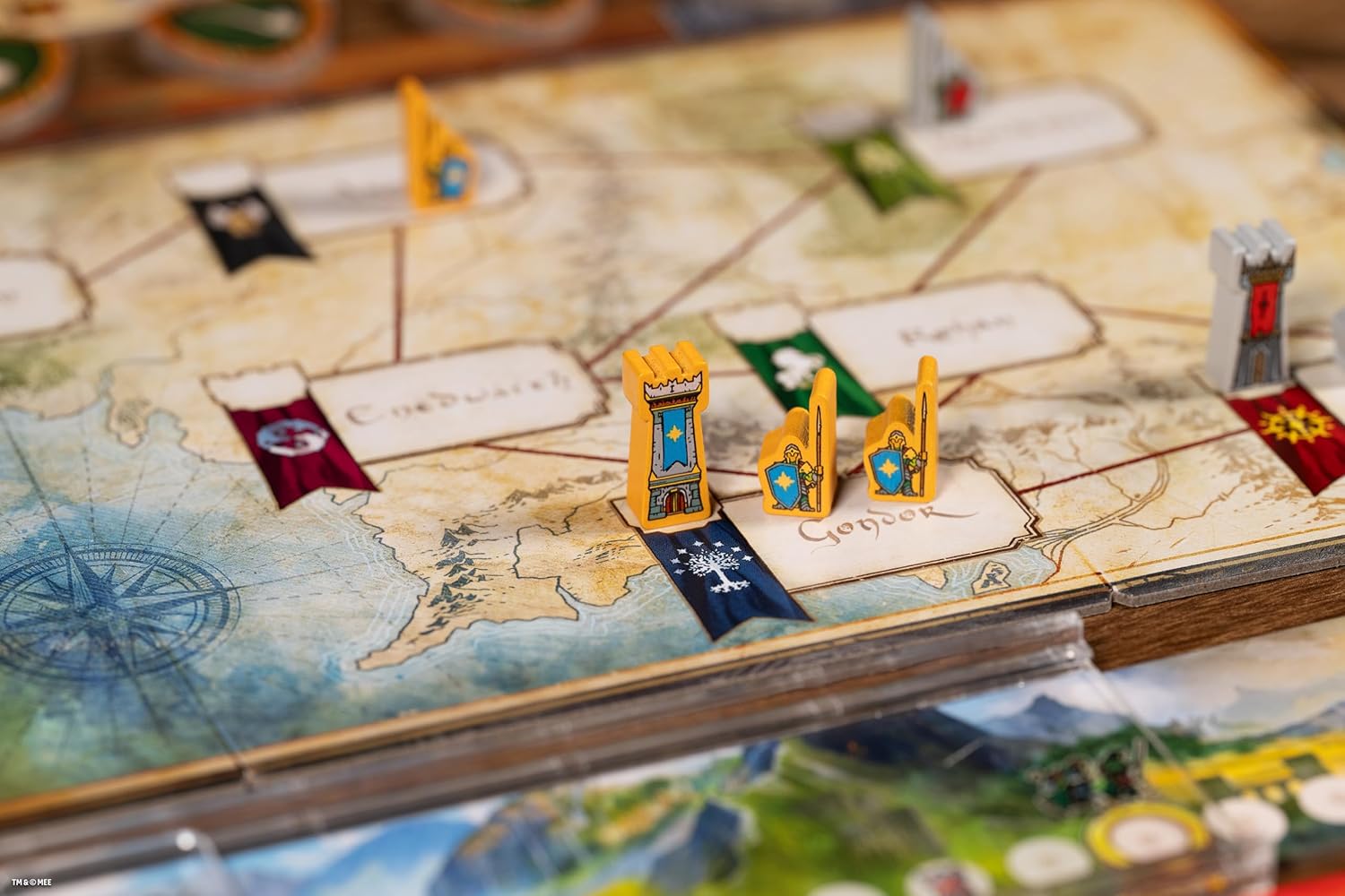 Repos Production The Lord of the Rings: Duel for Middle-Earth Board Game 4