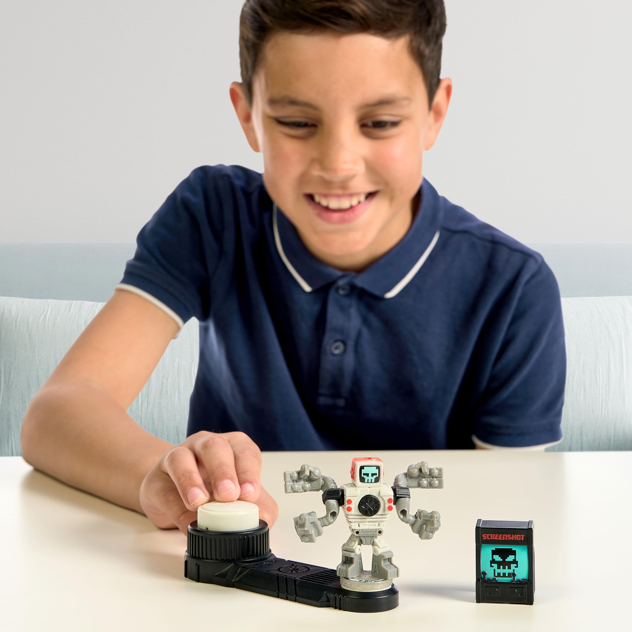 Legends of Akedo Powerstorm Bucktooth – Mini-Kampfkrieger mit Doppelschlag-Rüstung