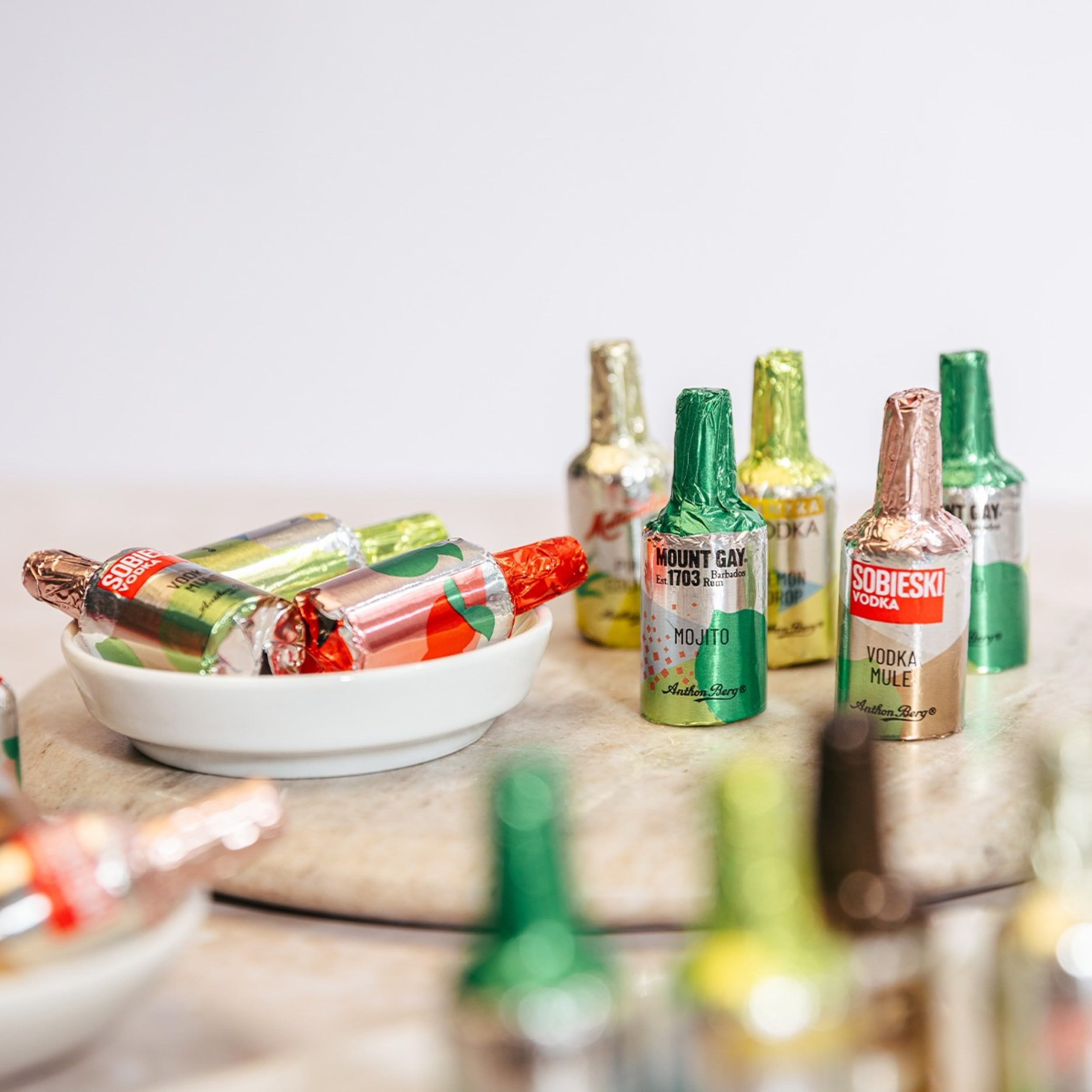 Anthon Berg 12 Dark Chocolate Cocktails with Famous Spirits Liqueurs 5