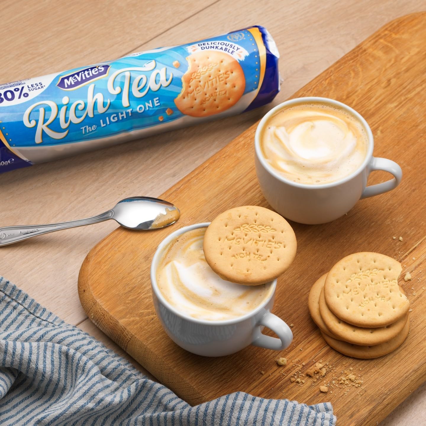 McVitie's Rich Tea Biscuits The Light One 30% Less Sugar 300g 6