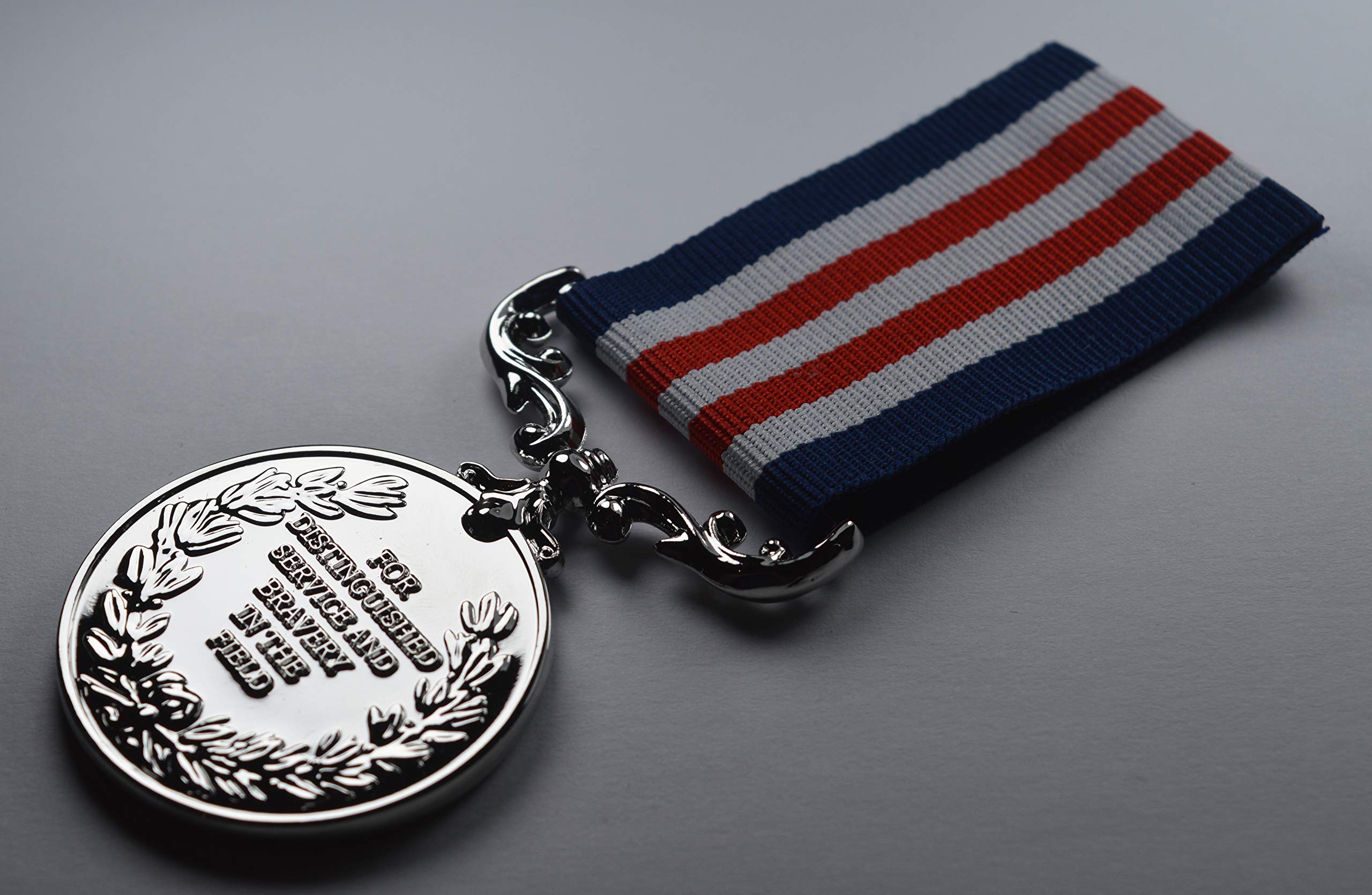 The Commemorative Coin Company 25th Silver Wedding Anniversary Medal | Silver Plated | Full Size Replica