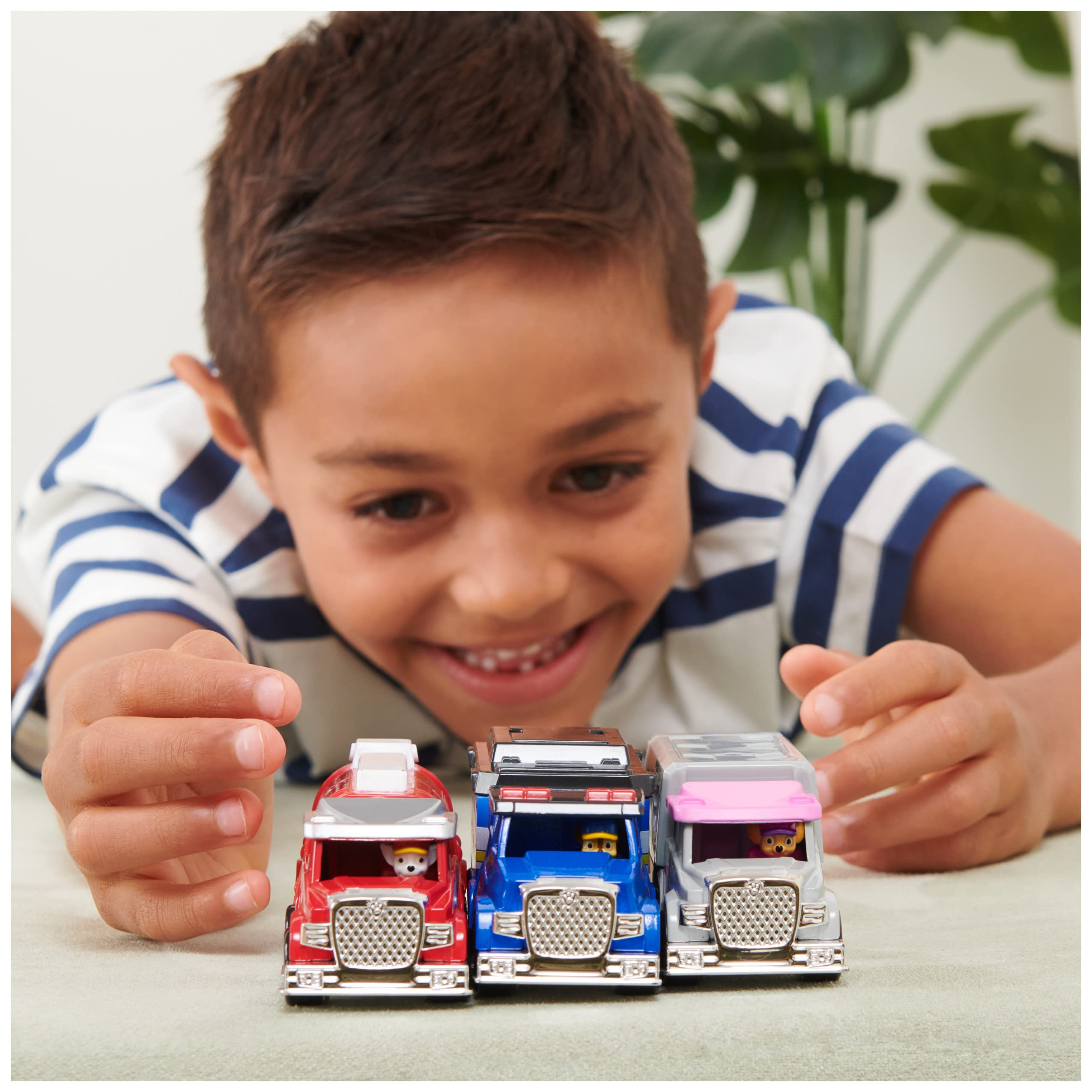 Paw Patrol Big Truck Pups True Metal Vehicles Set with Chase, Marshall, and Skye