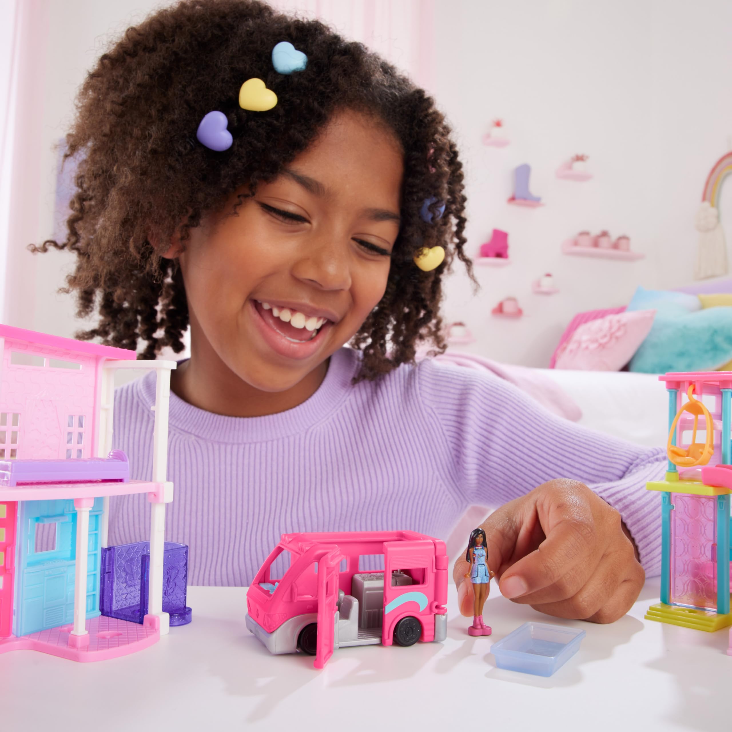 Barbie Mini BarbieLand 4-Pack Doll & Toy Vehicle Set with 4 1.5-inch Dolls