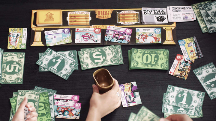 Juego de mesa familiar Ravensburger Big Money para niños de 8 años en adelante: rollos arriesgados y fortunas fabulosas.