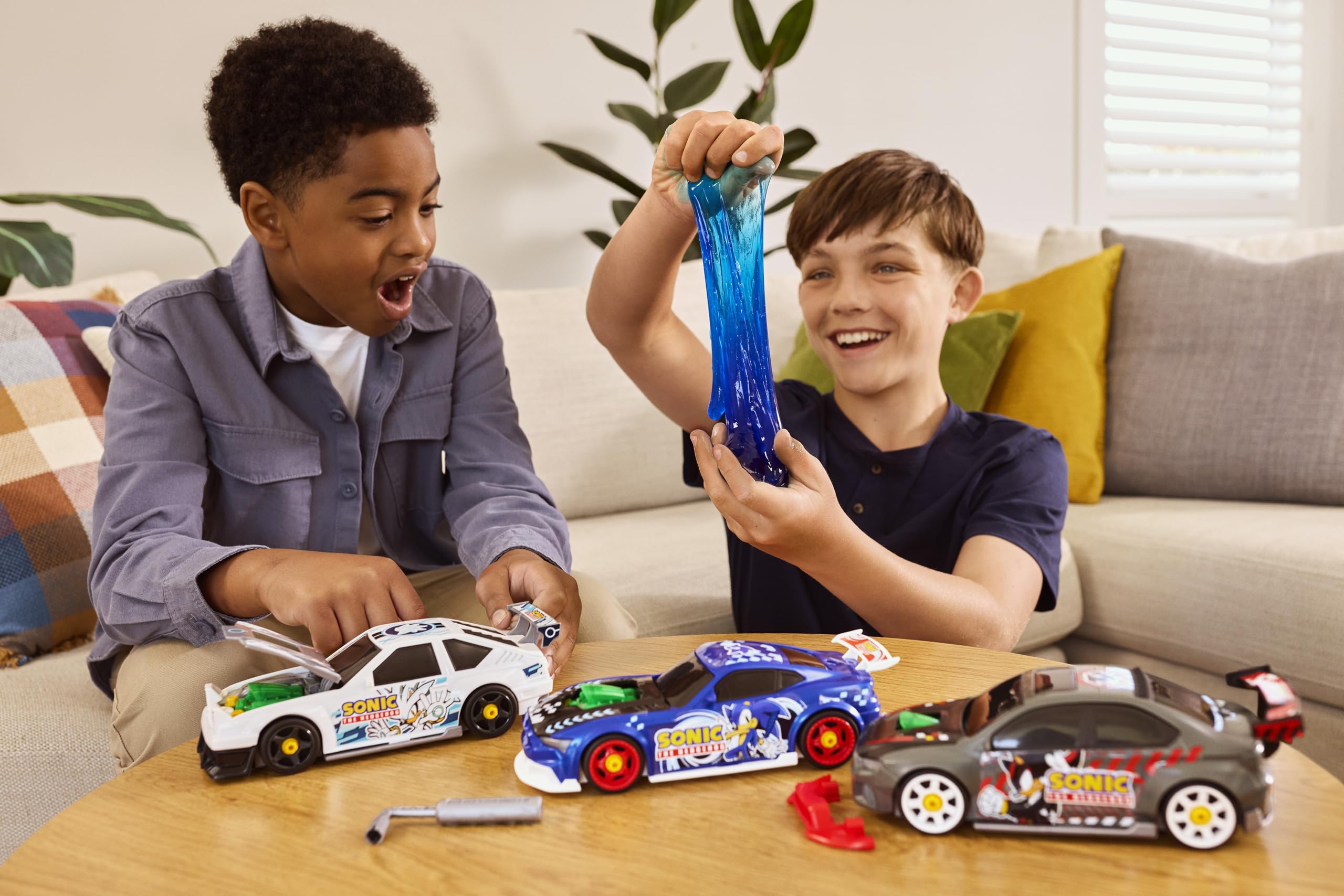 Metal Machines Speed Heroes by ZURU - Build & Race Sonic the Hedgehog Car (Model 67128) 2