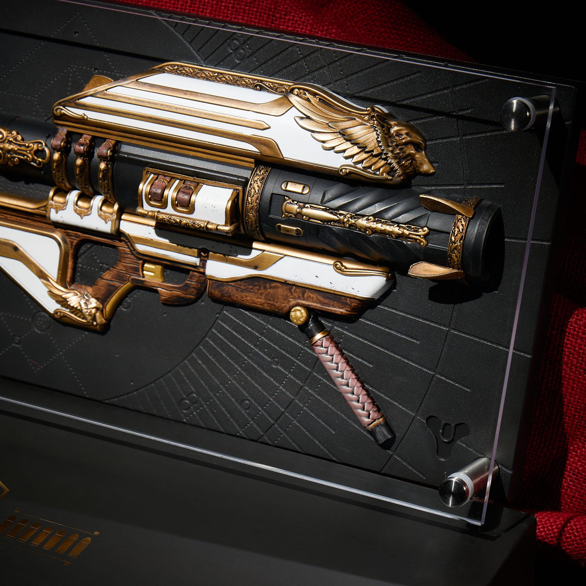 Destiny - Numskull Gjallarhorn Exotic Weapon Figure 18" (45.72 cm) Limited Edition 11