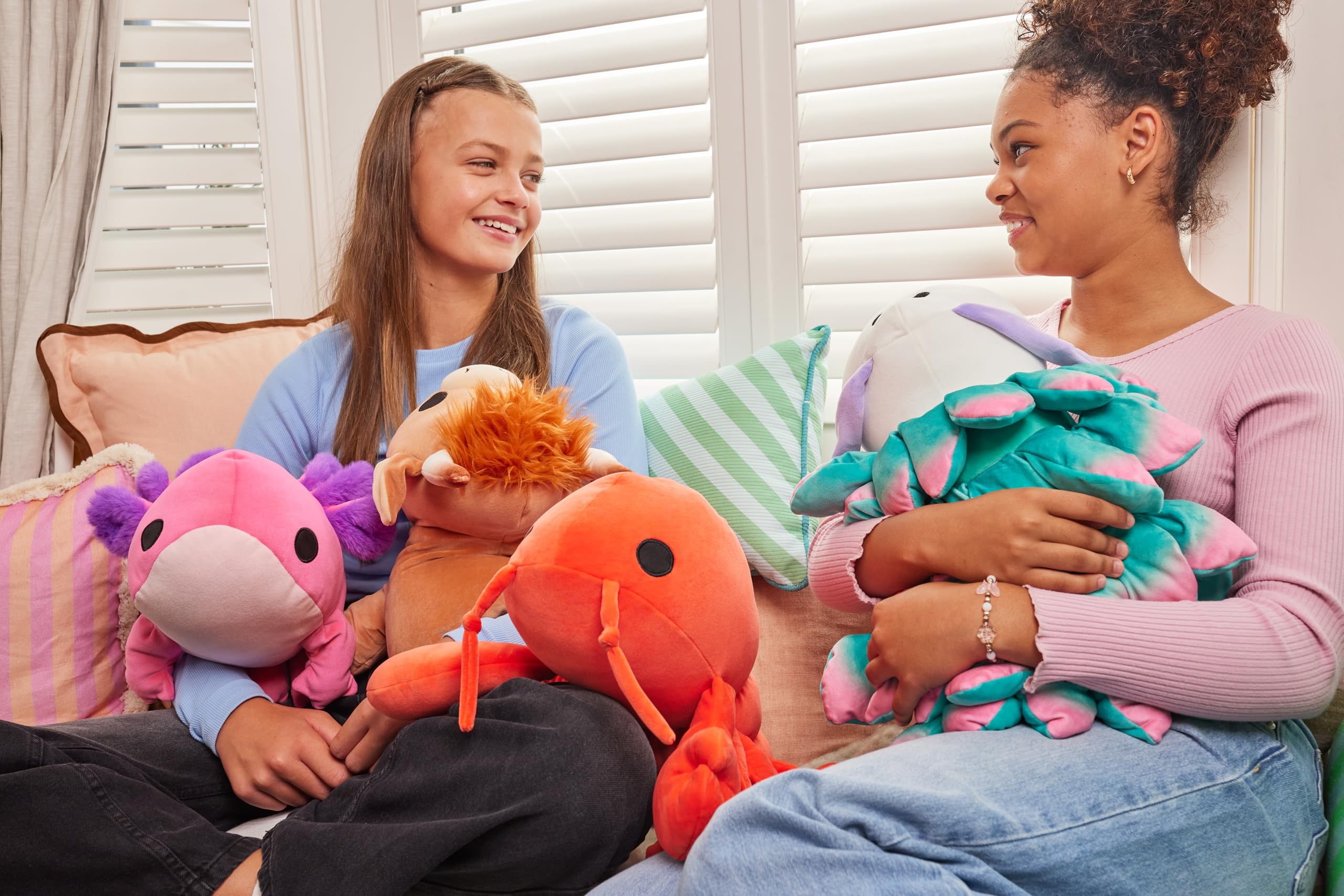 Hug-A-Lumps Medium Clover - Weighted Plush Cuddly Toy for Stress Relief 6